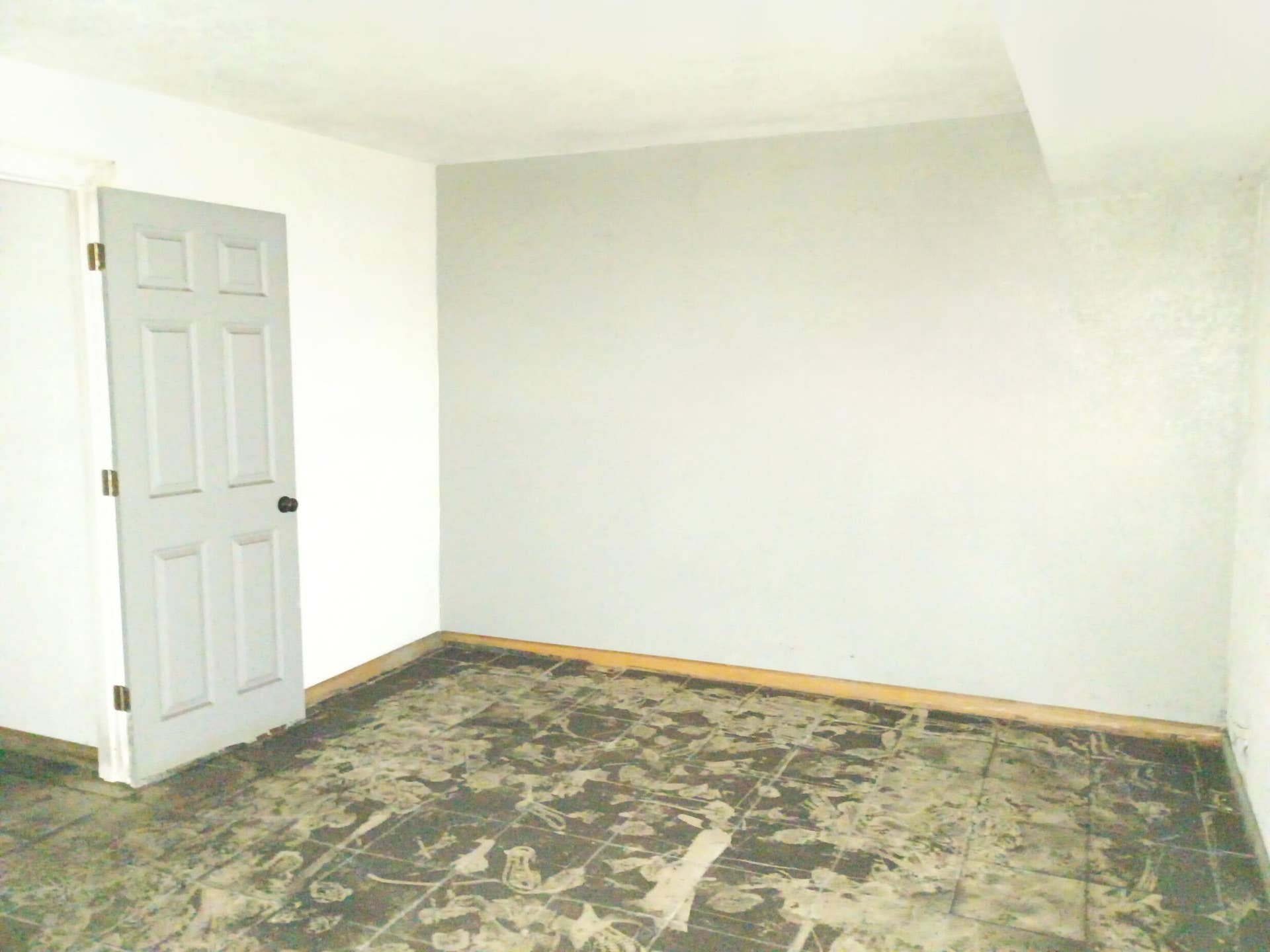 557 E Church Street, Granby, MO 64844 557 Basement Room#2