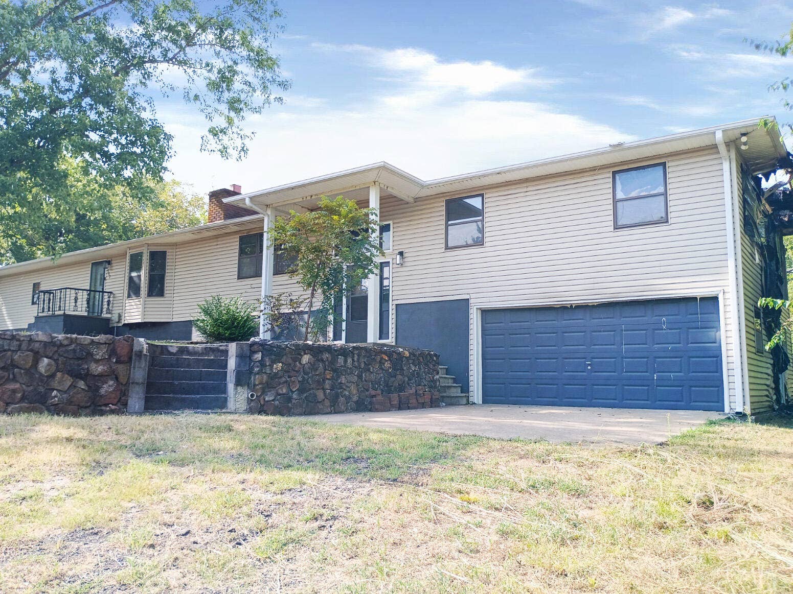 557 E Church Street, Granby, MO 64844 557 Ext.RSide.Marketing