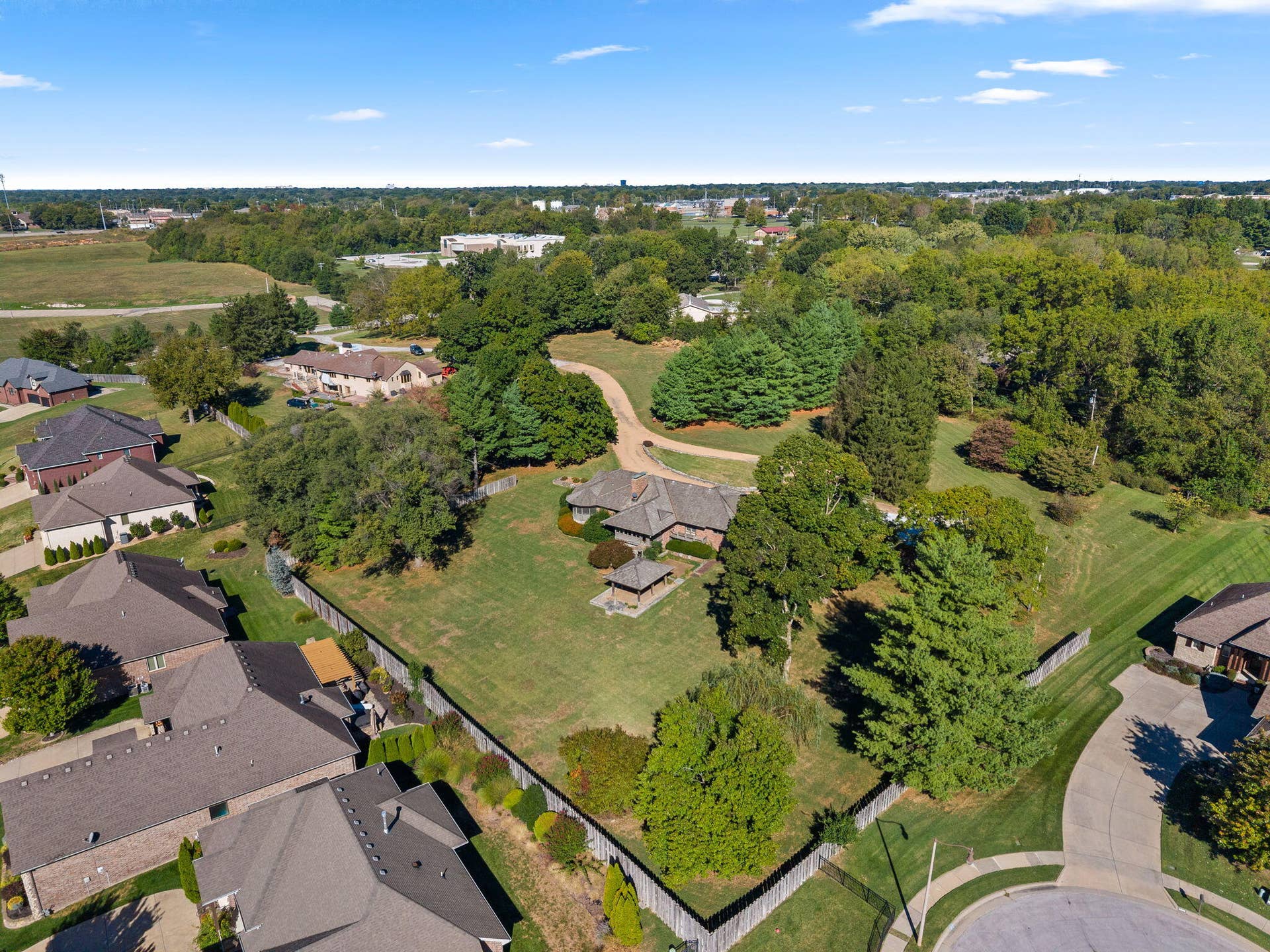 95-web-or-mls-DJI_20261005103805_0743_D