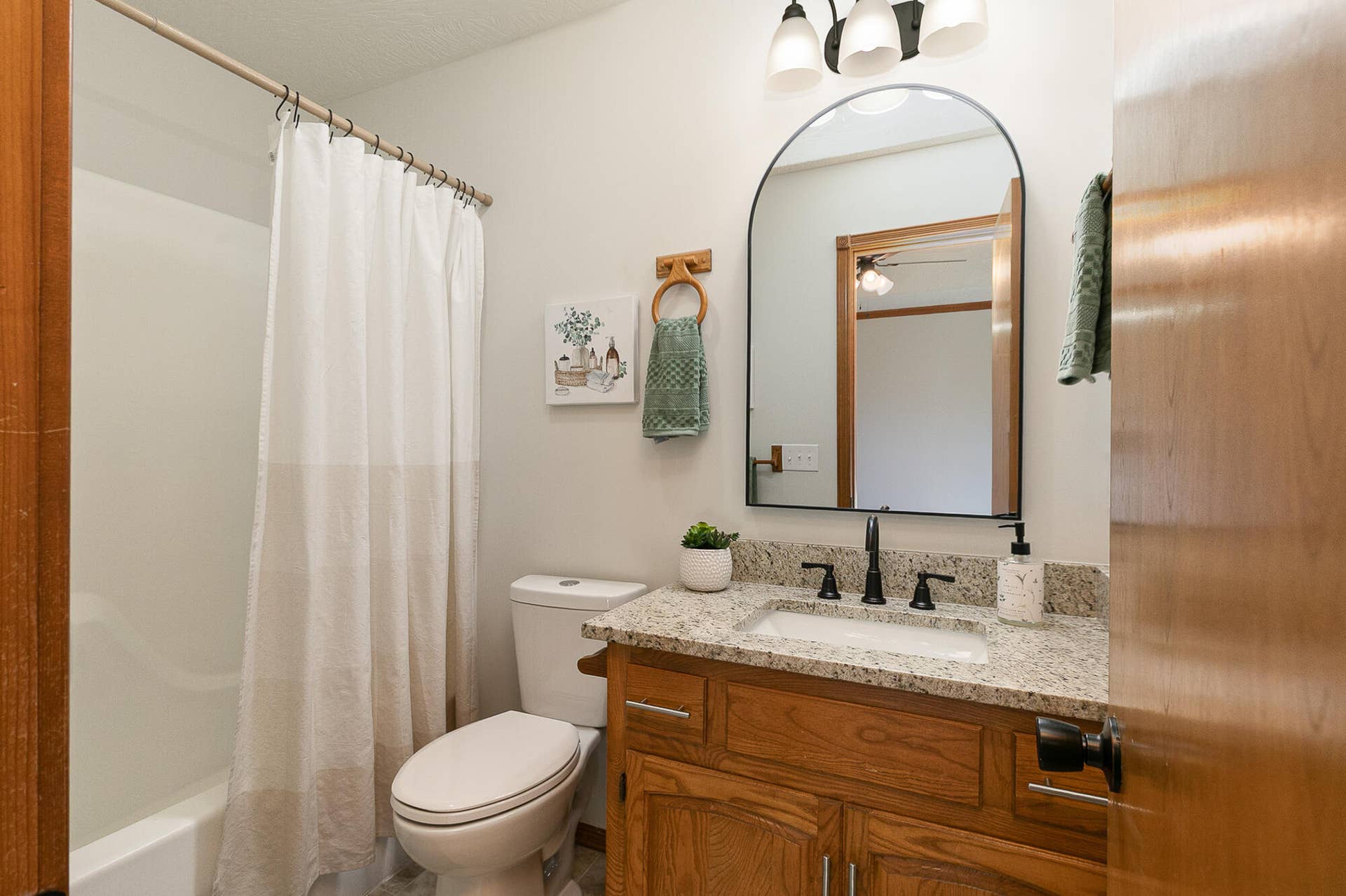 1106 W Seminole Street, Springfield, MO 65807 7M4A7073-Edit