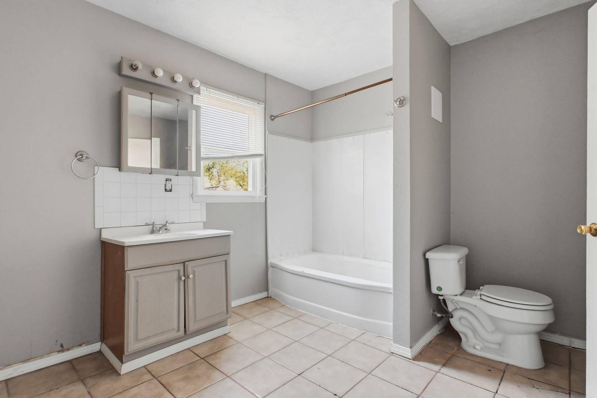1405 W Benton Street, Buffalo, MO 65622 22-web-or-mls-VisualWorks_Design_LLC_009