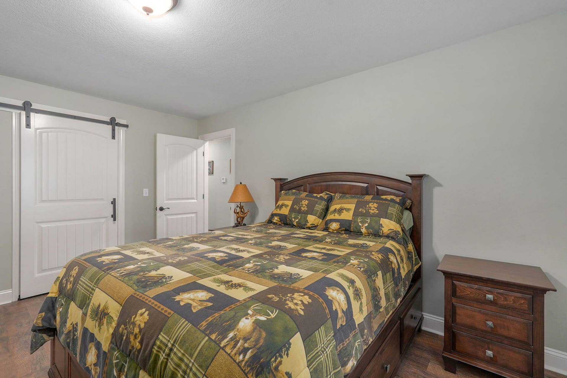 530 Oak Lane, Mt Vernon, MO 65712 Primary Bedroom