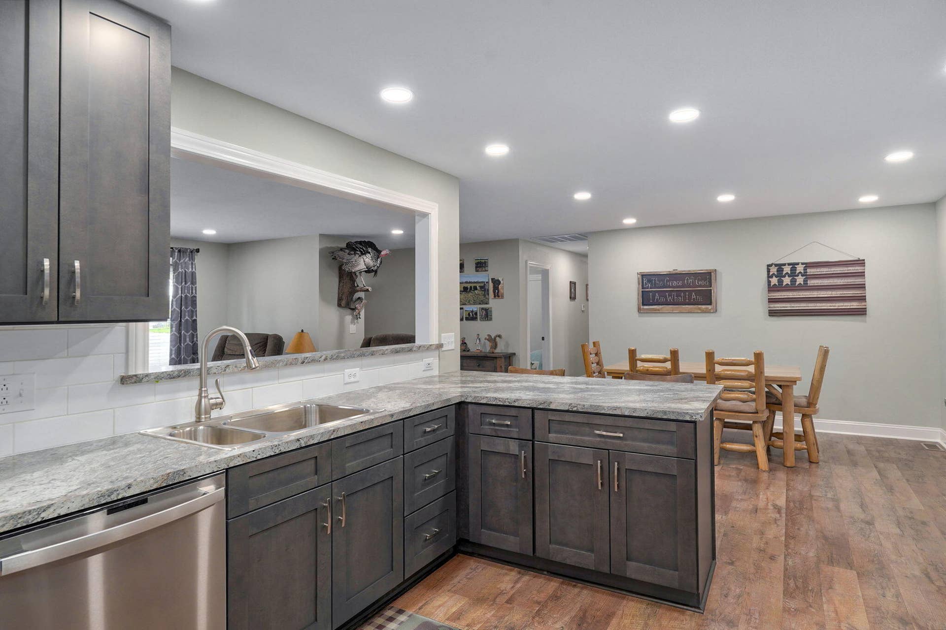 530 Oak Lane, Mt Vernon, MO 65712 Kitchen