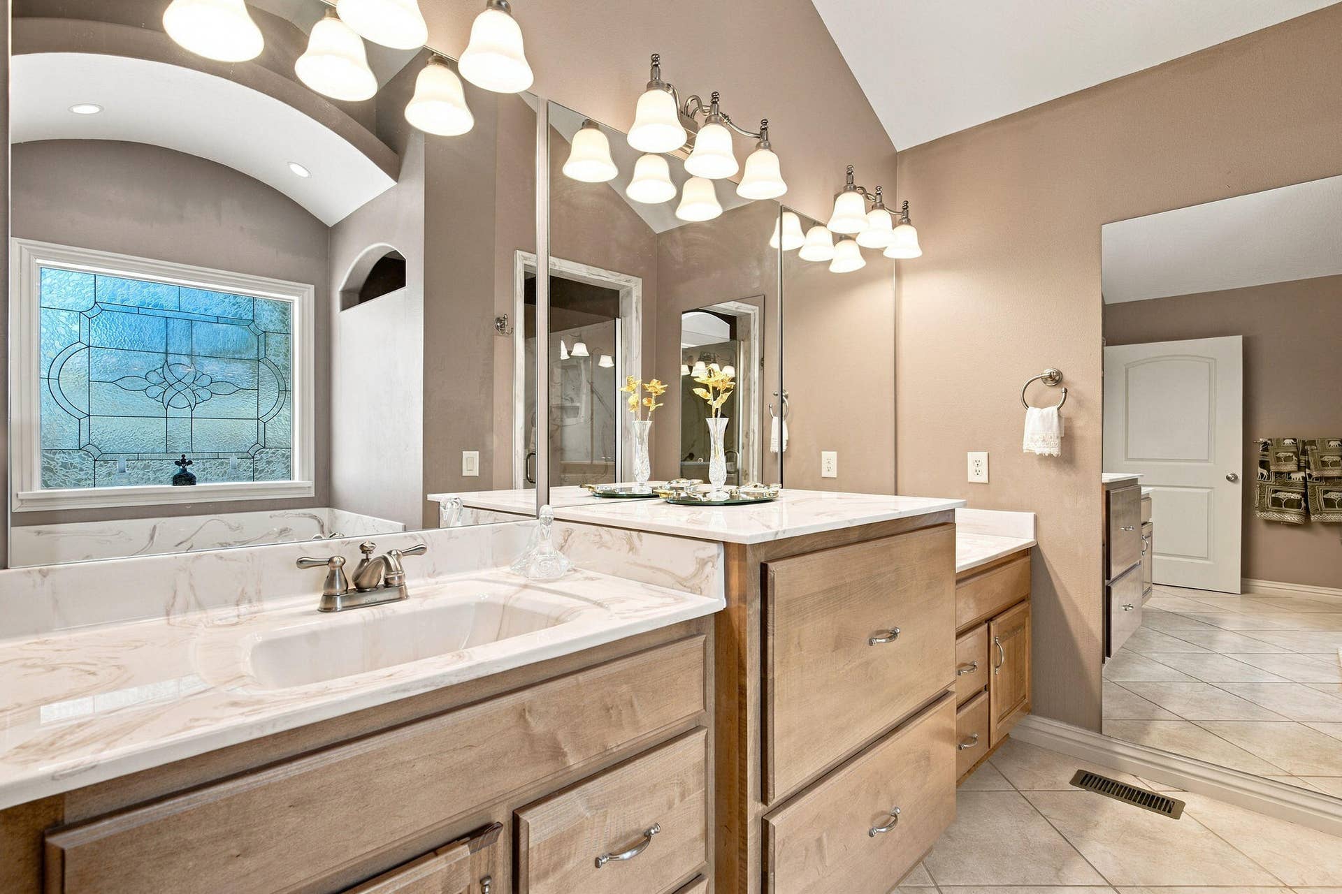 Primary Sinks