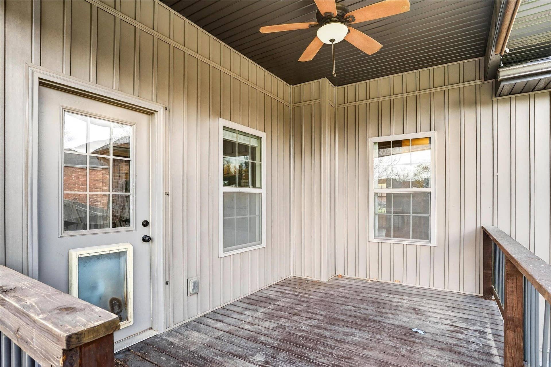 634 N Rockingham Avenue, Nixa, MO 65714 27-26