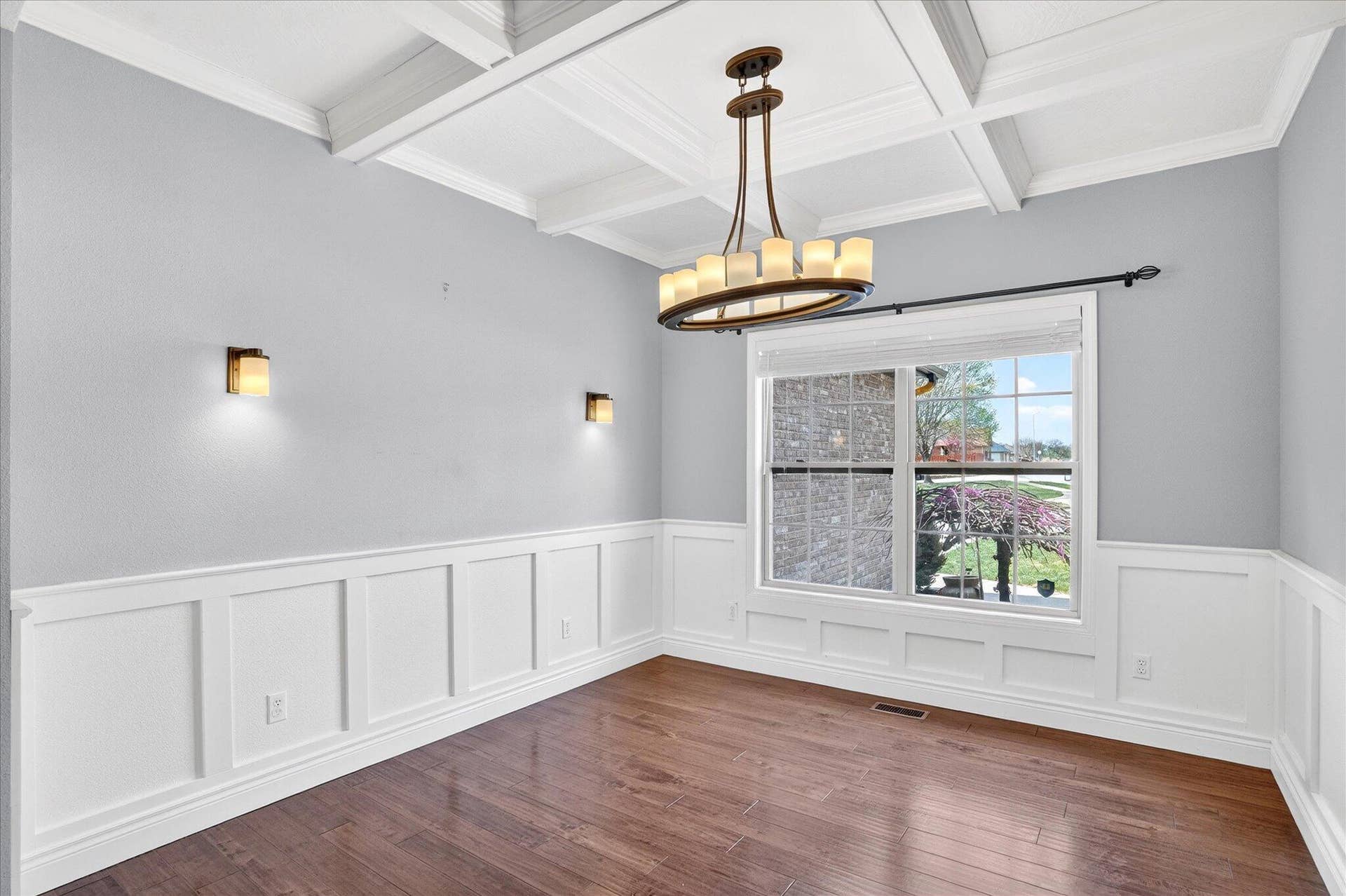 634 N Rockingham Avenue, Nixa, MO 65714 06-5