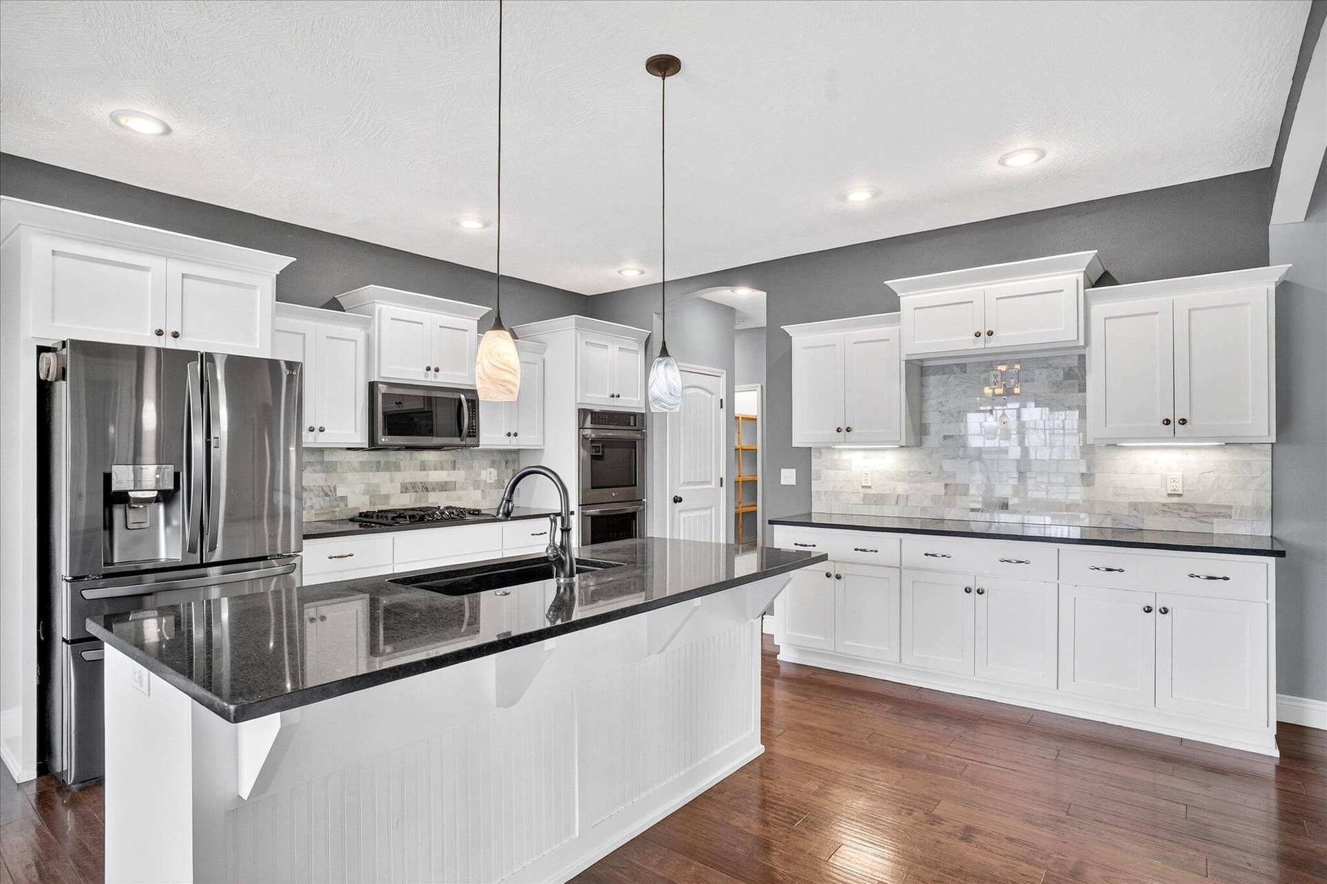 634 N Rockingham Avenue, Nixa, MO 65714 17-16