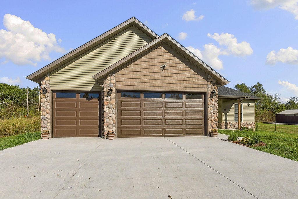 72 Lob Lob Lane, Pineville, MO 64856 PictureProvisionMLSPhotoCJR-4
