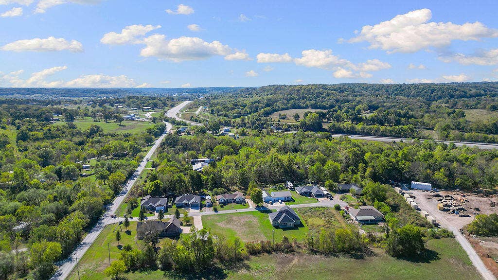 72 Lob Lob Lane, Pineville, MO 64856 PictureProvisionMLSPhotoCJR-38
