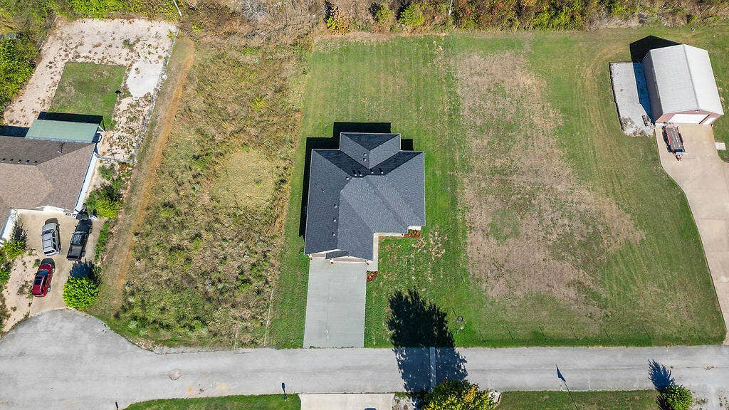 72 Lob Lob Lane, Pineville, MO 64856 PictureProvisionMLSPhotoCJR-34