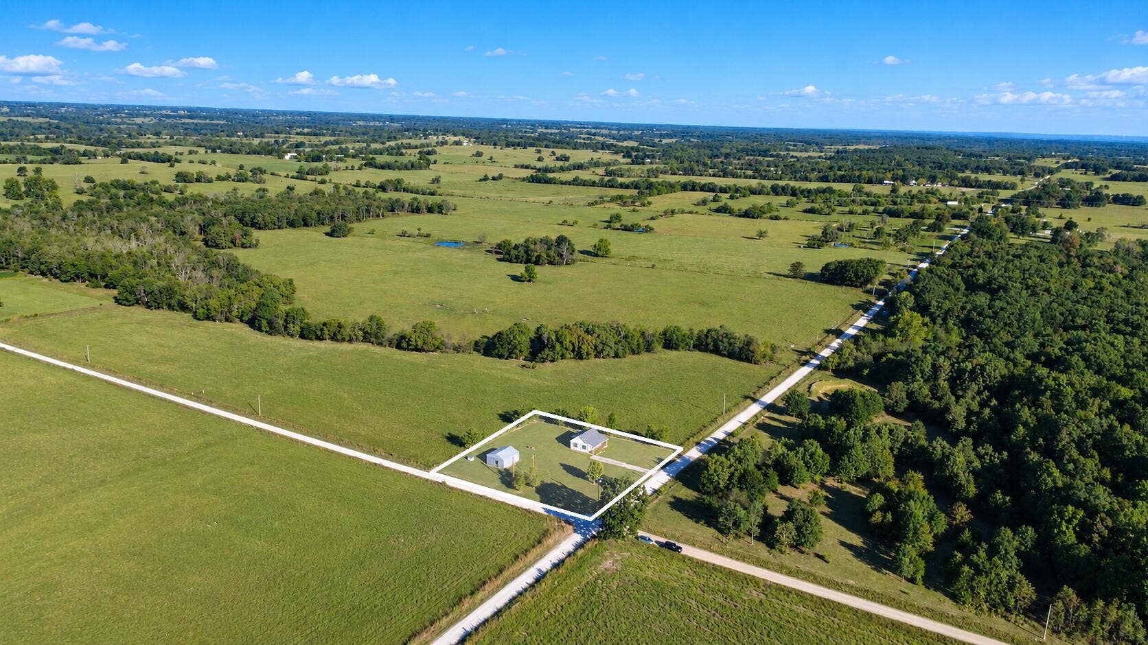 487 E Dade 152, Everton, MO 65646 property-boundary