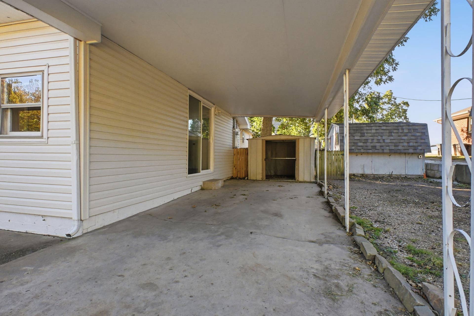 310 E Freeman Street, Bolivar, MO 65613 5-web-or-mls-VisualWorks_Design_LLC_002