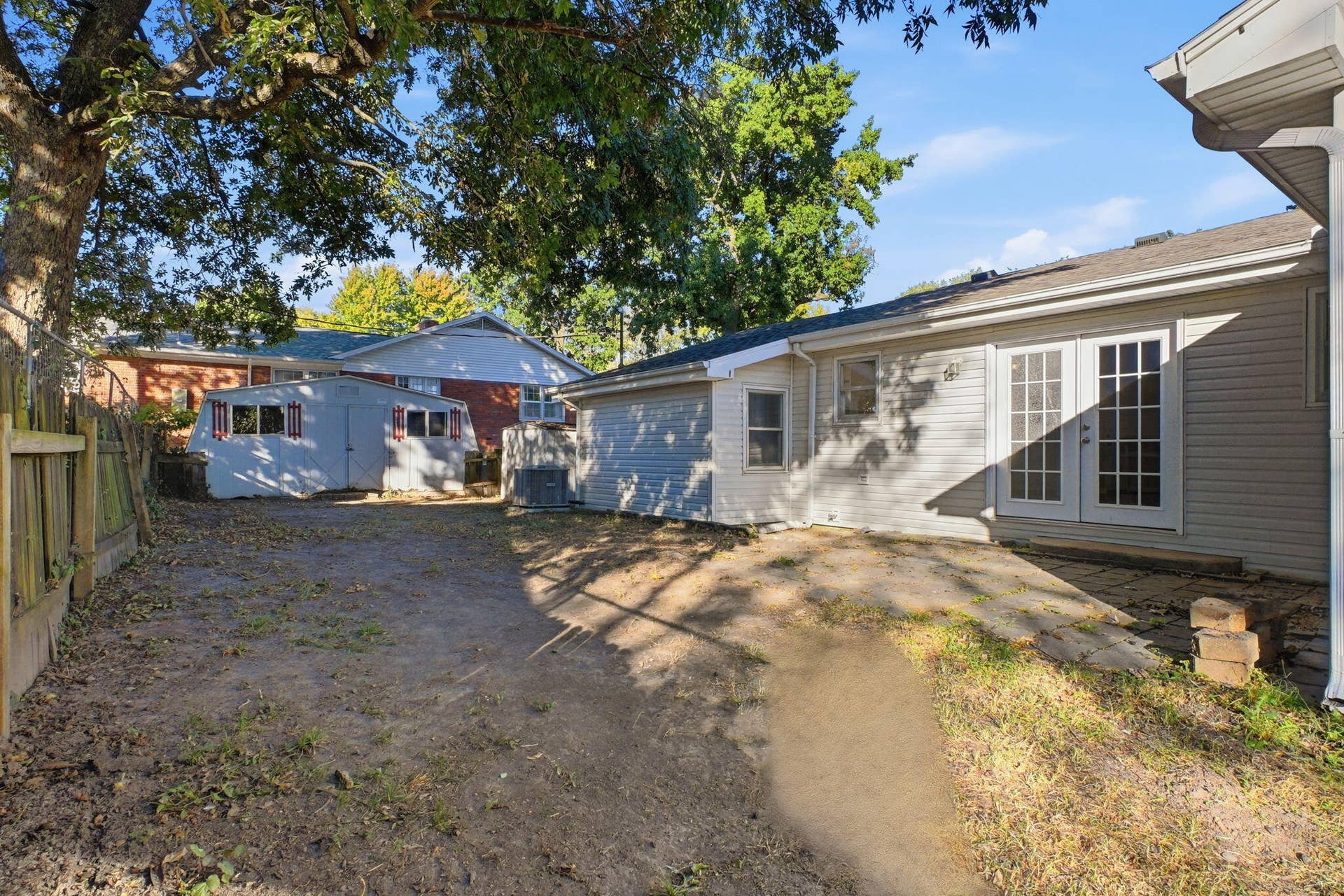 310 E Freeman Street, Bolivar, MO 65613 7-web-or-mls-VisualWorks_Design_LLC_029
