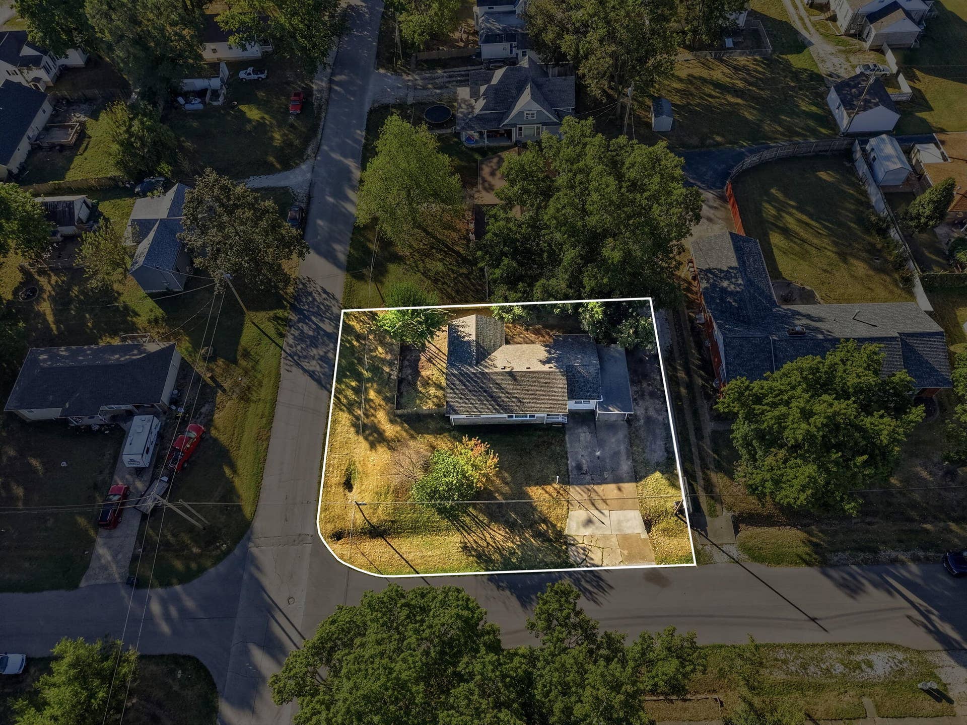 310 E Freeman Street, Bolivar, MO 65613 11-web-or-mls-VisualWorks_Design_LLC_032