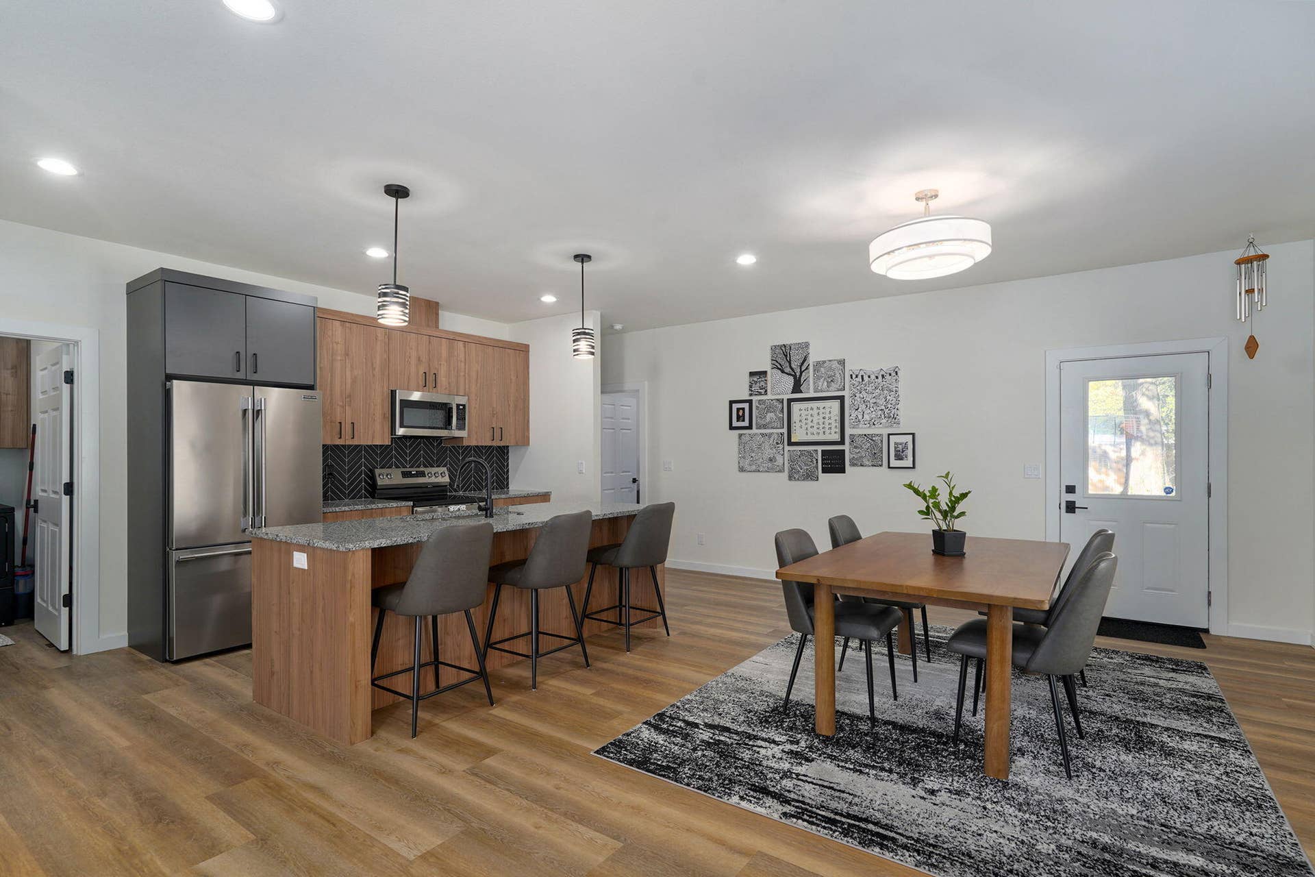 2605 N Prospect Avenue, Springfield, MO 65803 2605 N Prospect Ave-16
