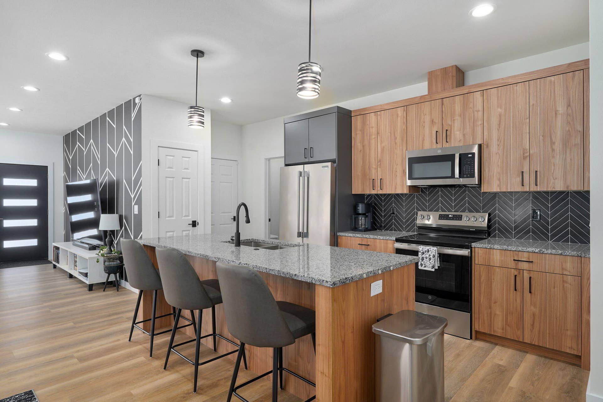 2605 N Prospect Avenue, Springfield, MO 65803 2605 N Prospect Ave-18