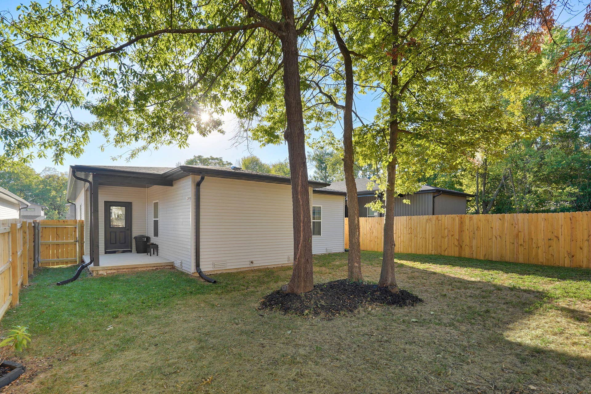 2605 N Prospect Avenue, Springfield, MO 65803 2605 N Prospect Ave-25