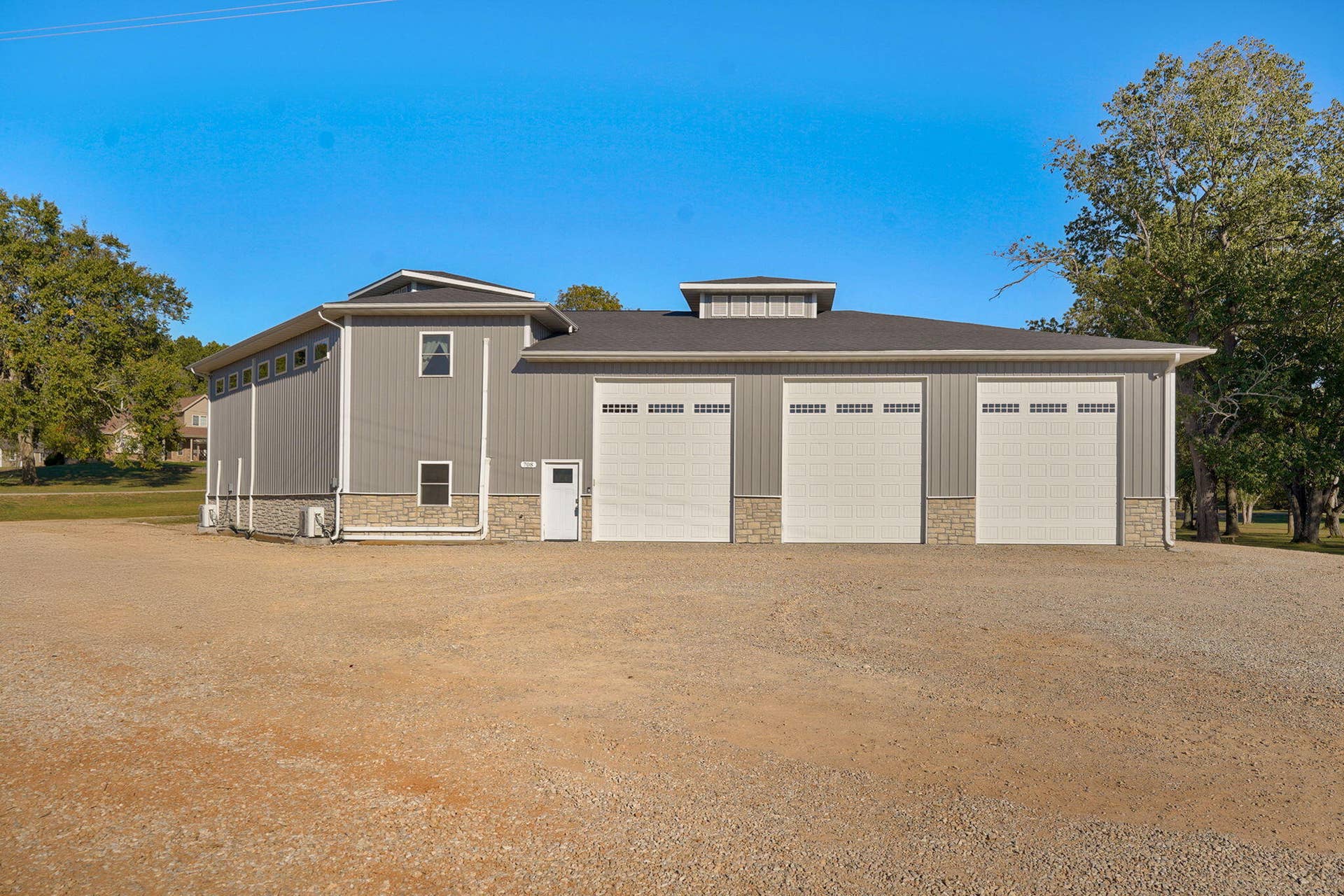 708 White Oak Rd-1