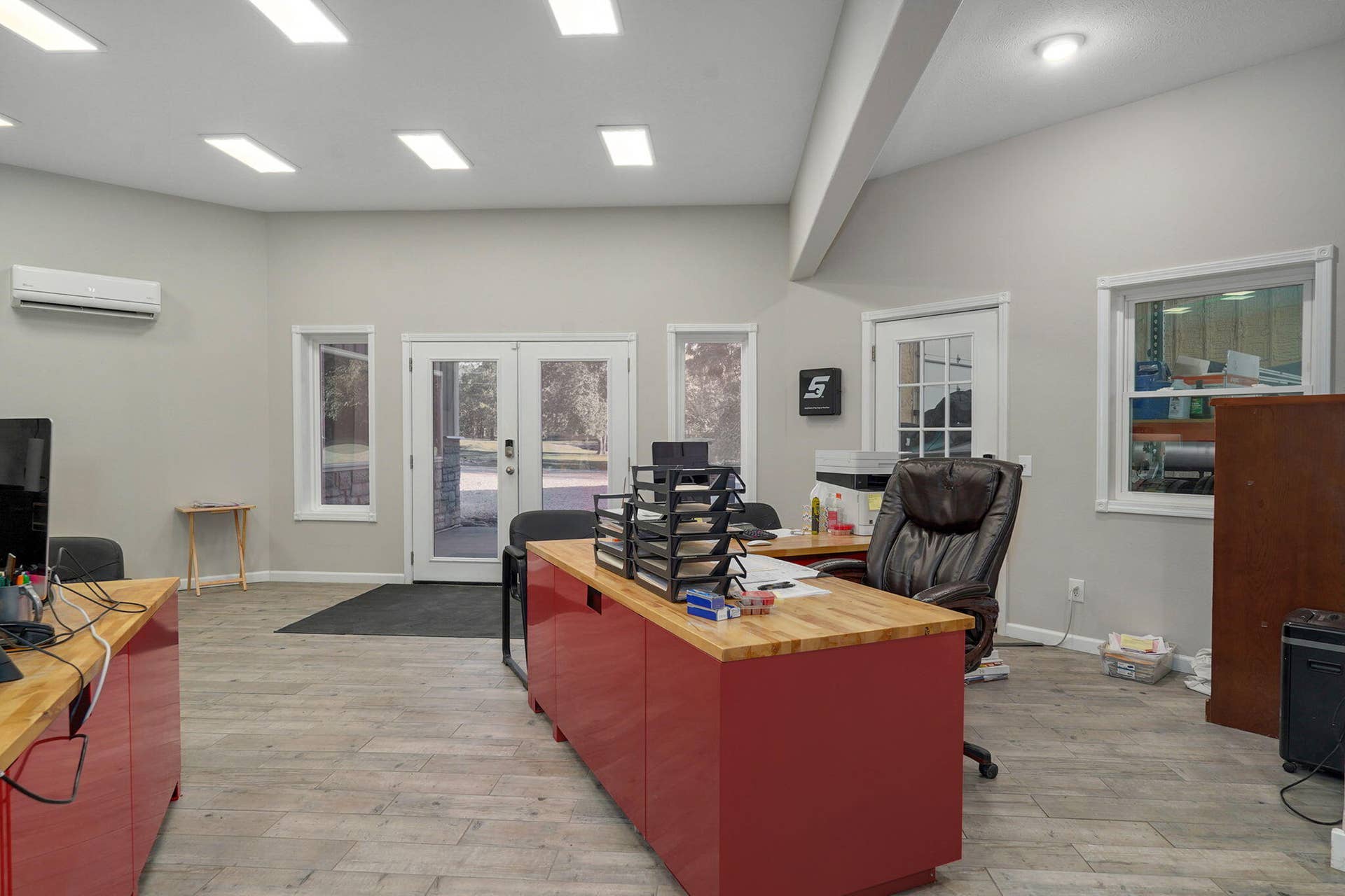 708 White Oak Rd-17
