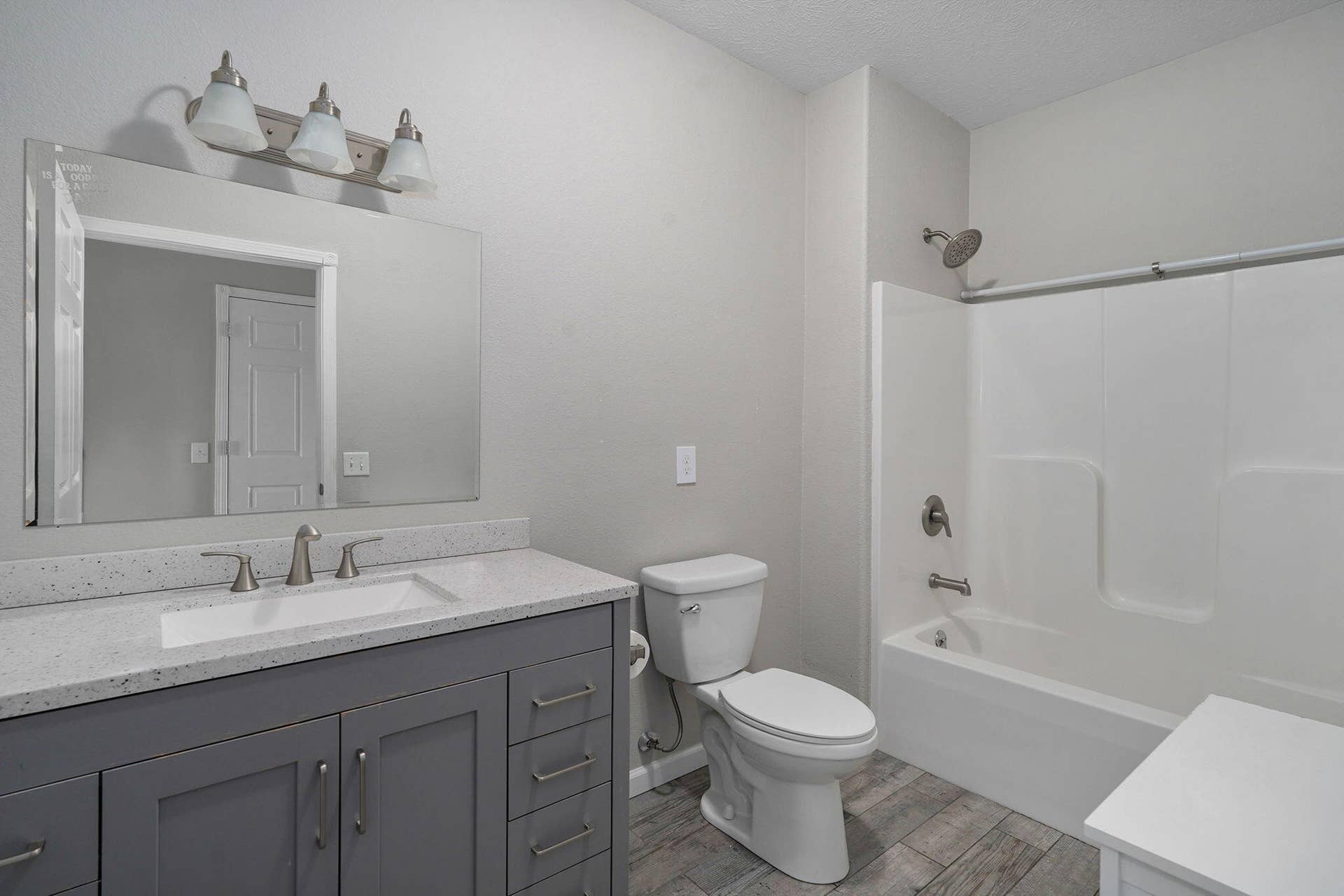 708 White Oak Rd-29