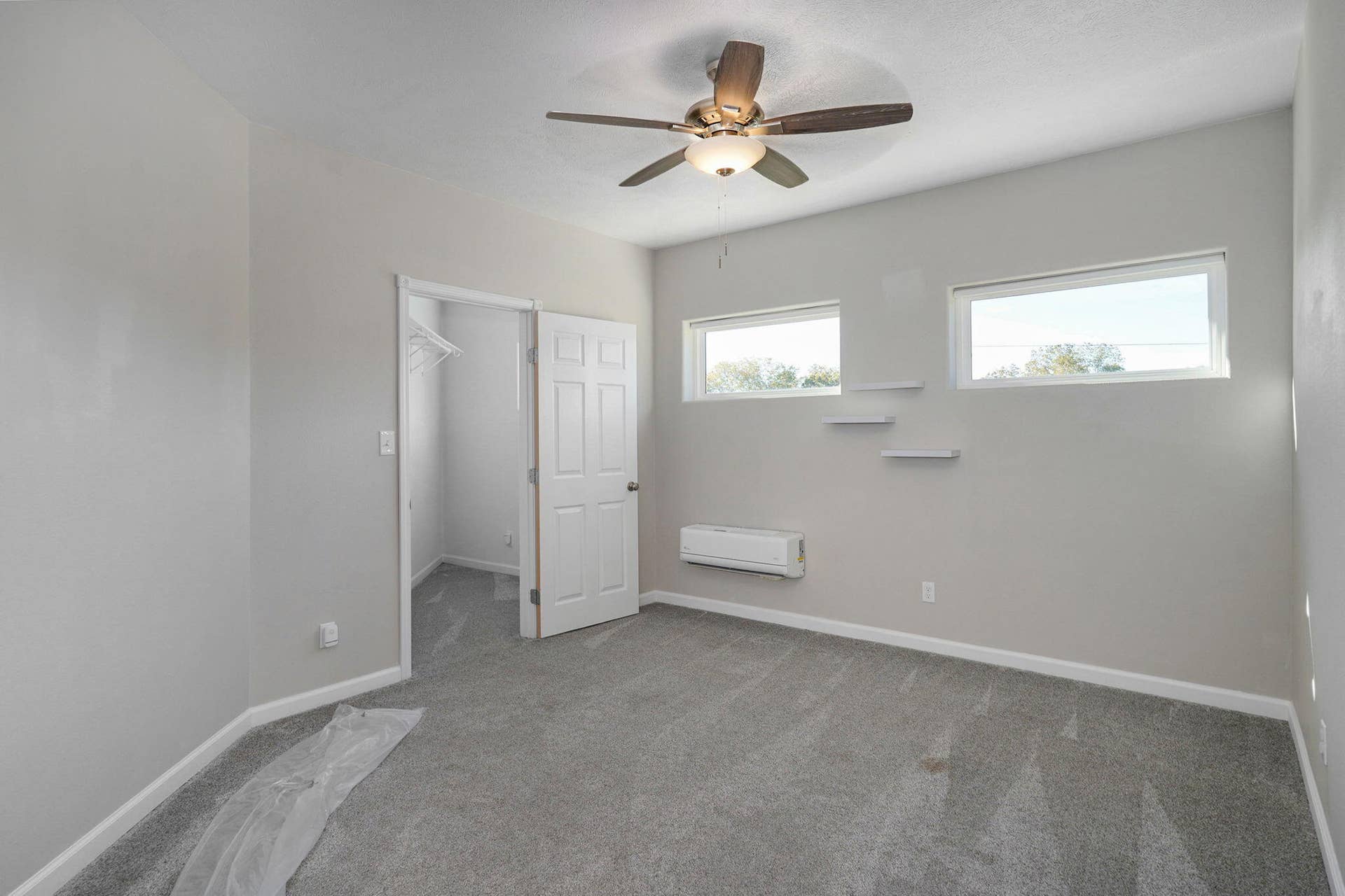 708 White Oak Rd-27