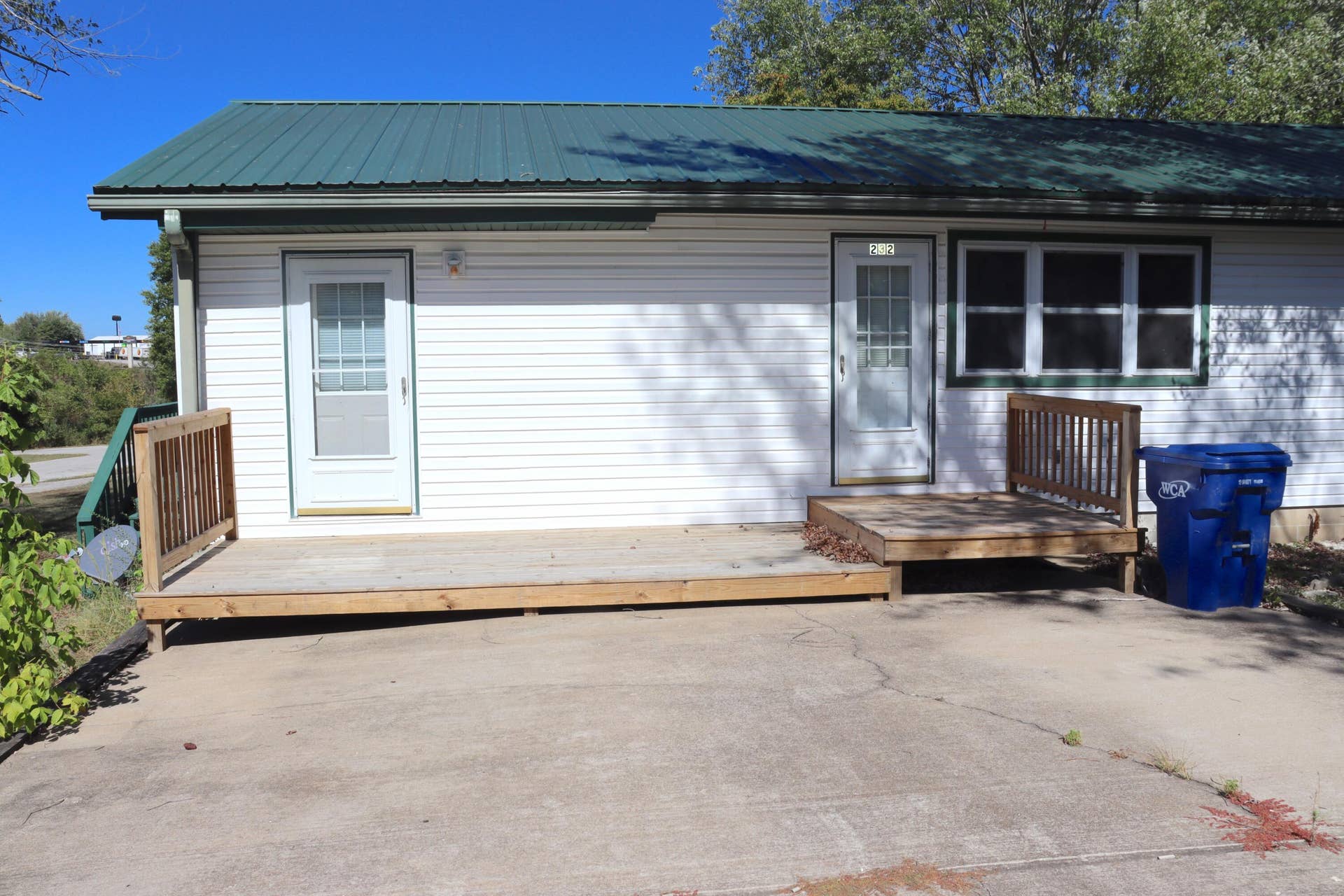 232 E Miller Street, Mansfield, MO 65704 IMG_8188