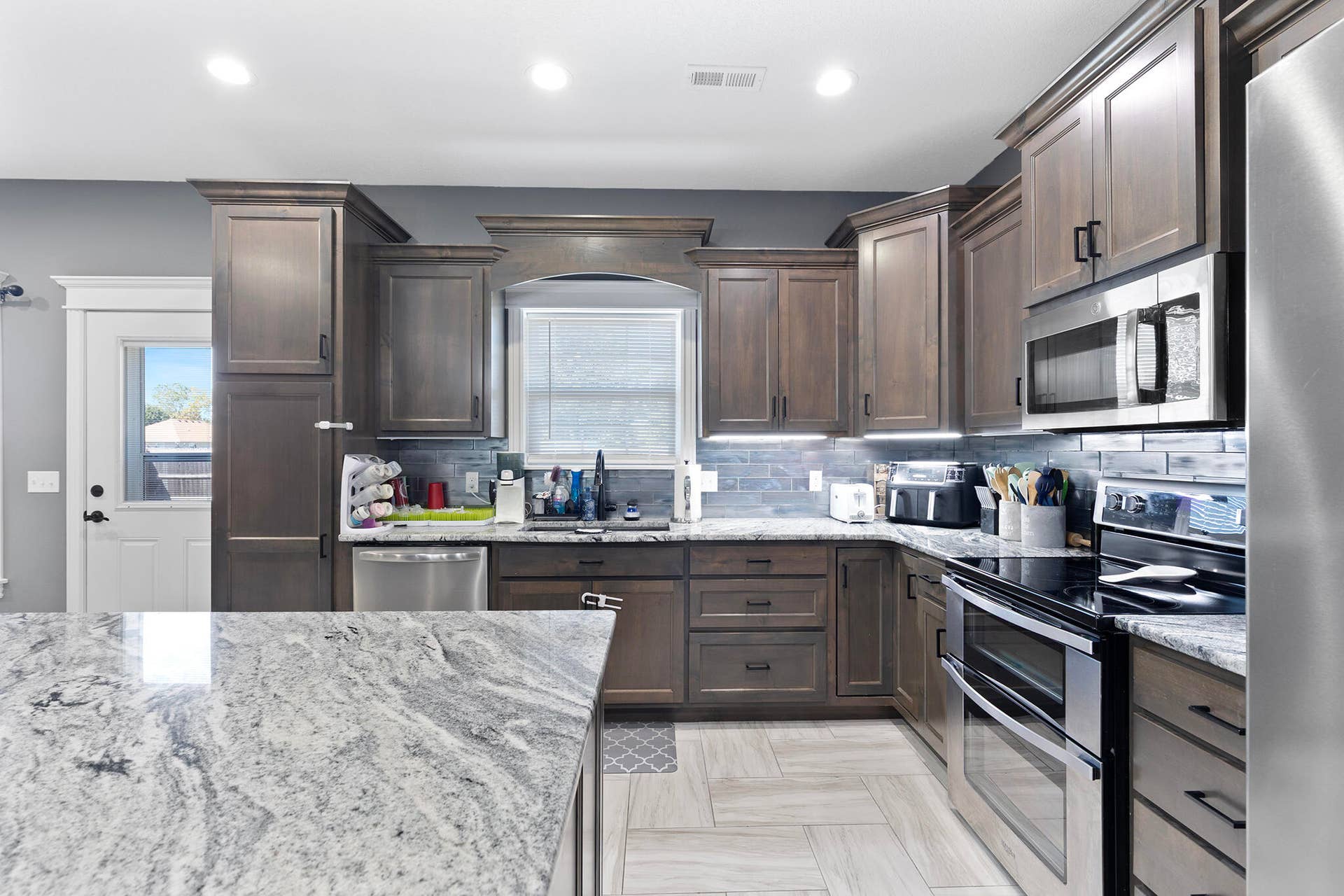 2207 W Greystone Square, Webb City, MO 64870 3U5A4399
