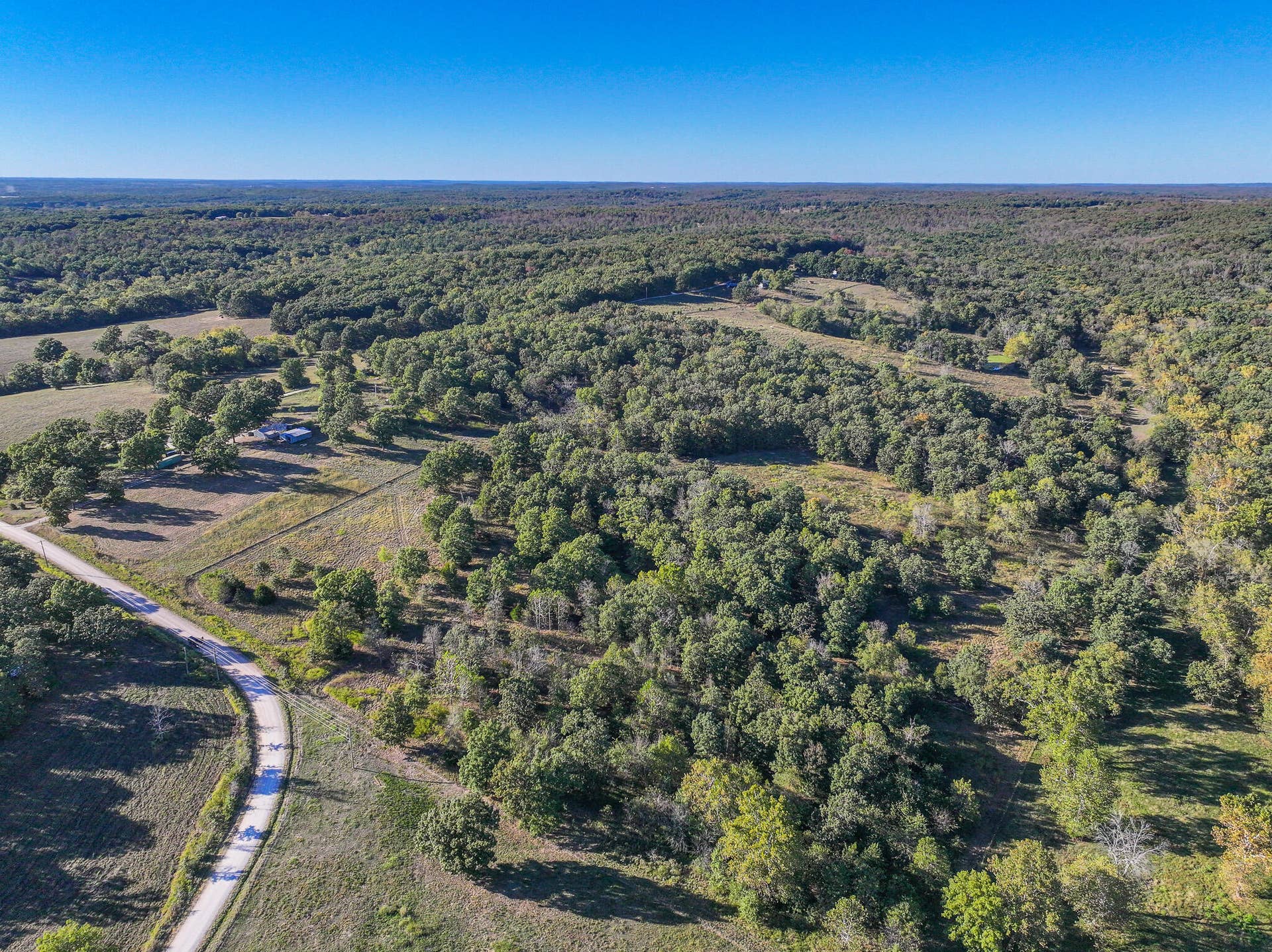 000 S 2125 Road, Stockton, MO 65785 DJI_20261005152408_0329_D
