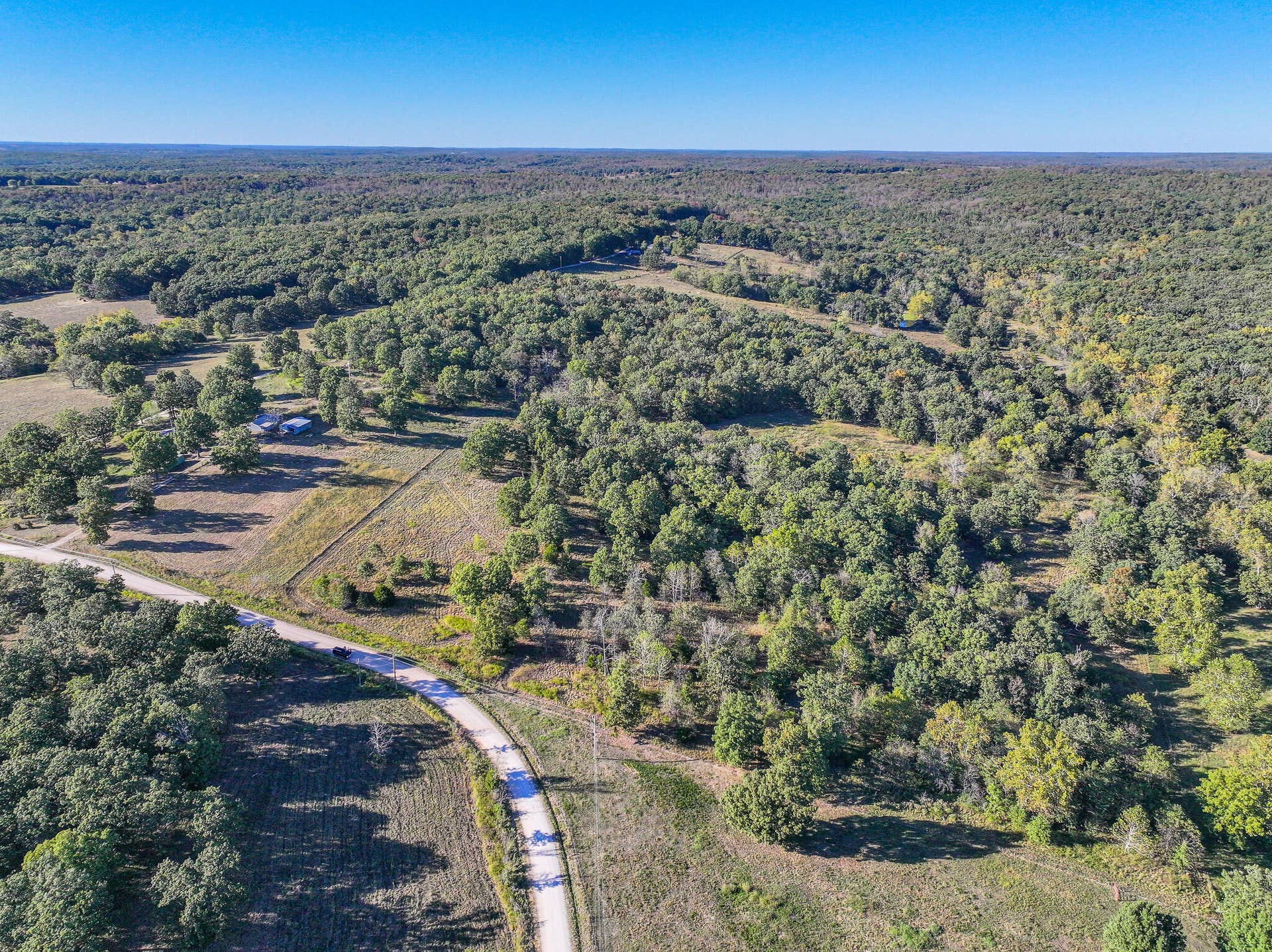 000 S 2125 Road, Stockton, MO 65785 DJI_20261005152350_0327_D