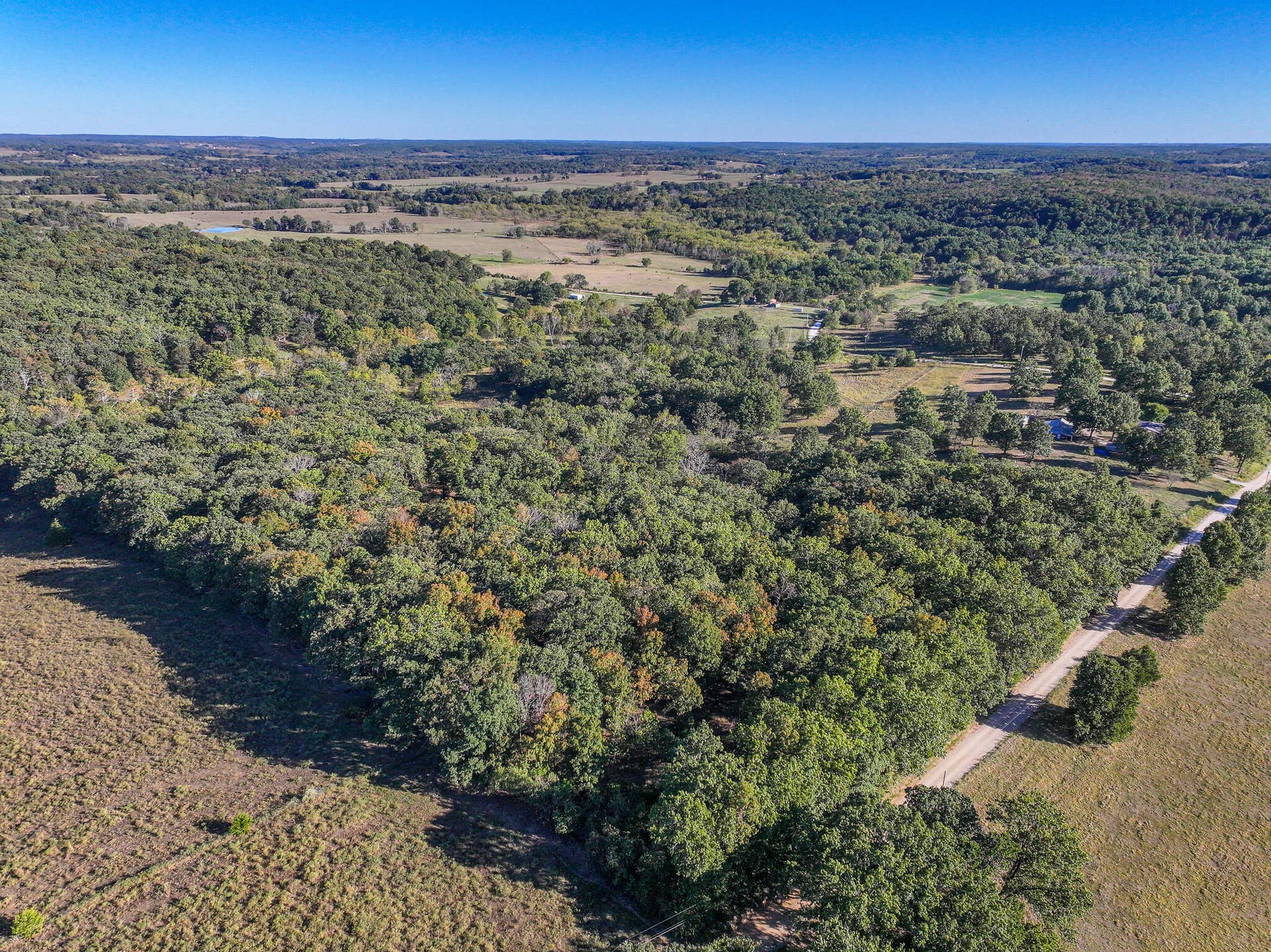 000 S 2125 Road, Stockton, MO 65785 DJI_20261005152728_0342_D