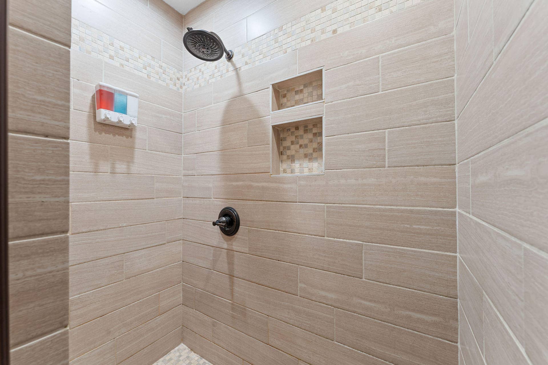 545 Valley View Road, #E-101, Branson, MO 65616 545 Valley View E-101 Branson, MO 65616