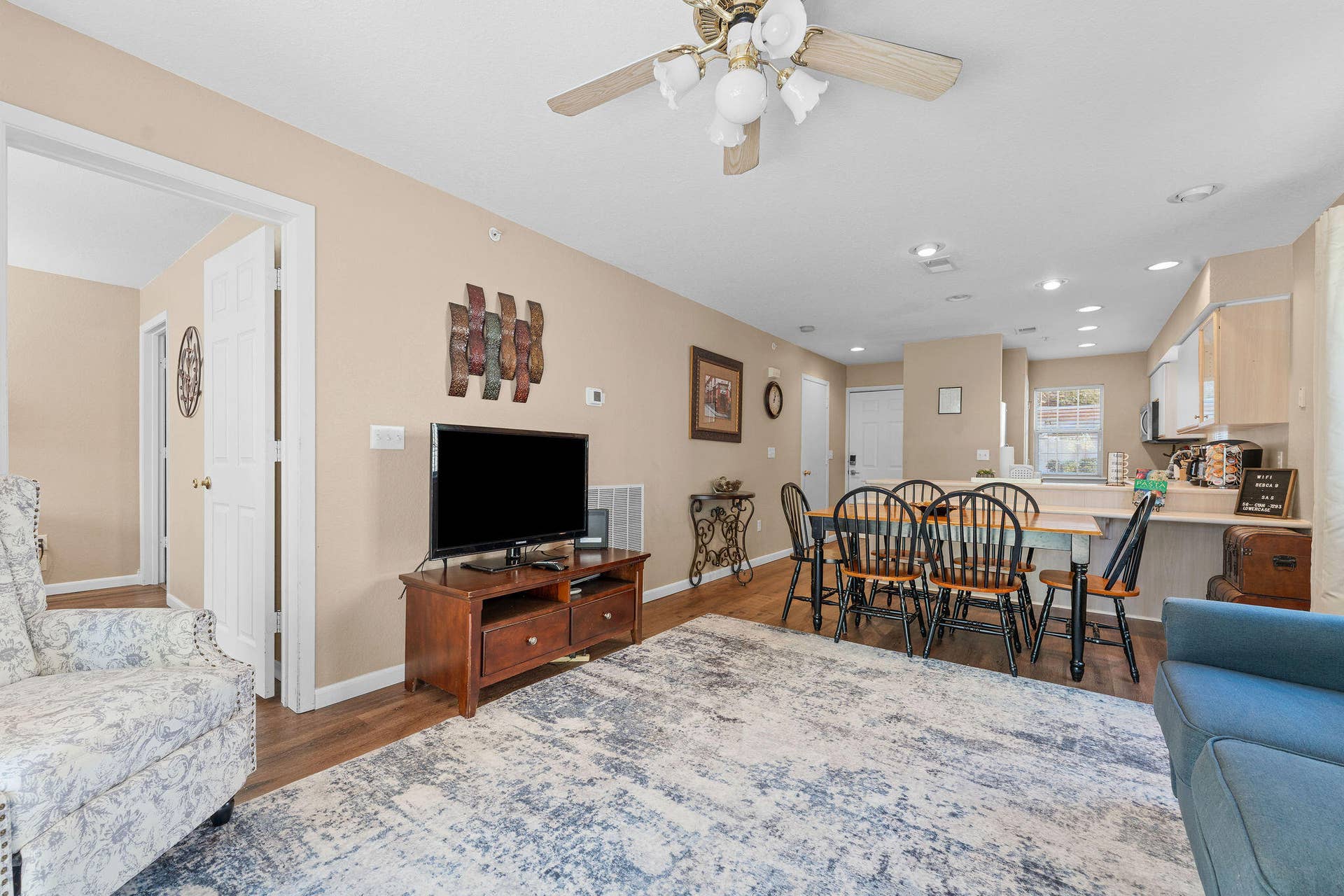 545 Valley View Road, #E-101, Branson, MO 65616 545 Valley View E-101 Branson, MO 65616