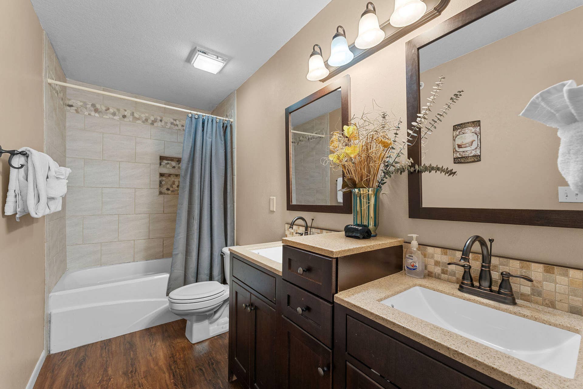 545 Valley View Road, #E-101, Branson, MO 65616 545 Valley View E-101 Branson, MO 65616