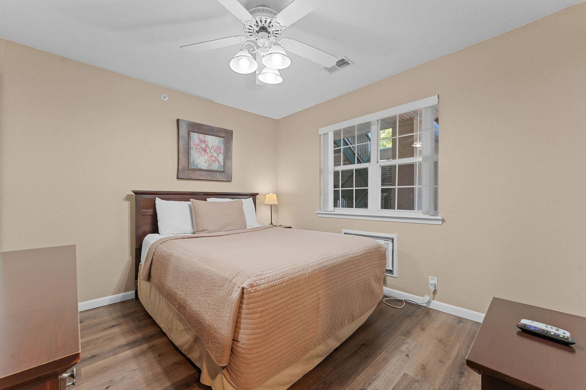 545 Valley View Road, #E-101, Branson, MO 65616 545 Valley View E-101 Branson, MO 65616