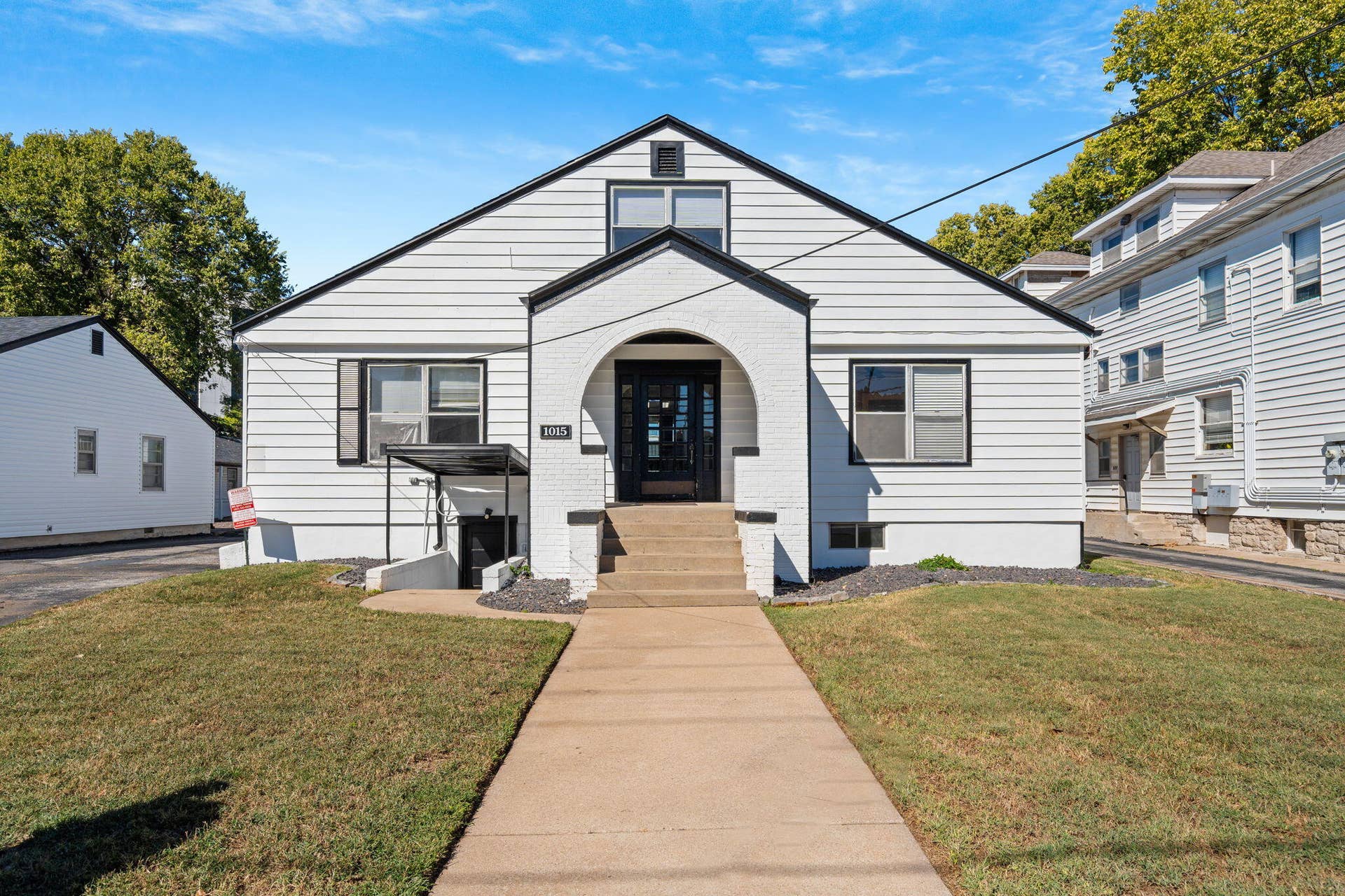 1015 E Walnut Street, Springfield, MO 65806 3-web-or-mls-DSC06132