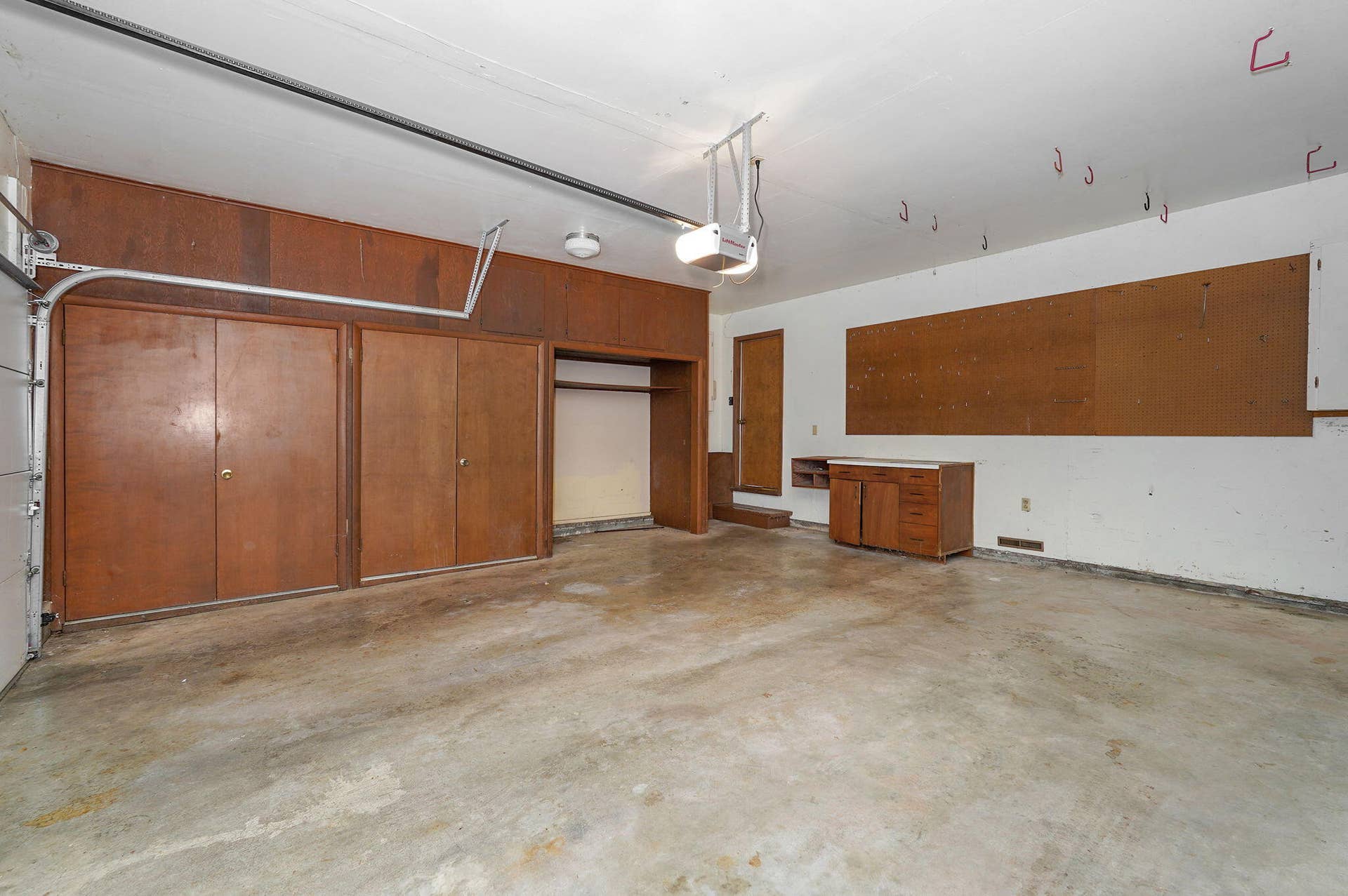 706 S Pearson Drive, Springfield, MO 65809 706 S Pearson Dr-69