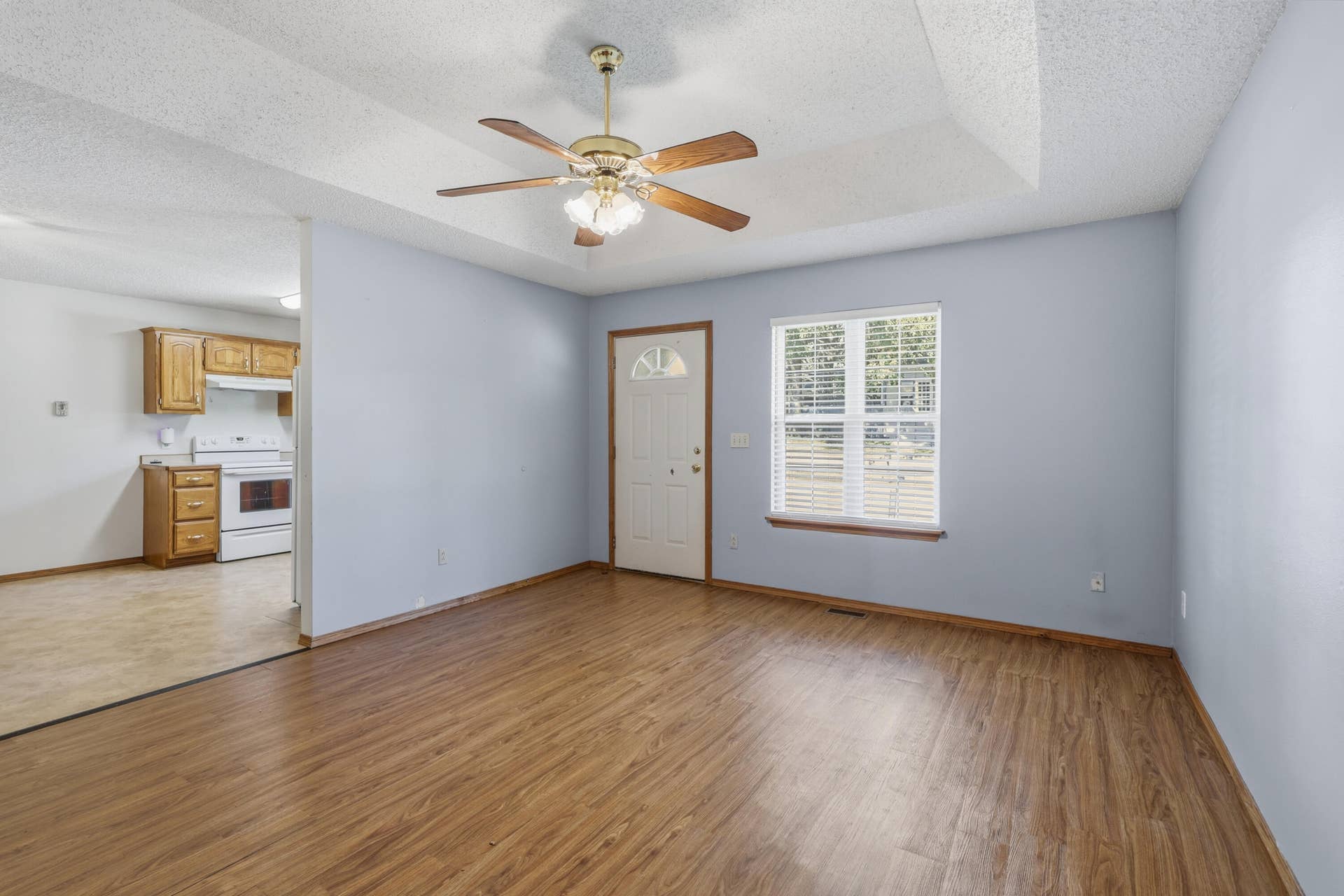 2626 E Vandalia Street, Joplin, MO 64801 007