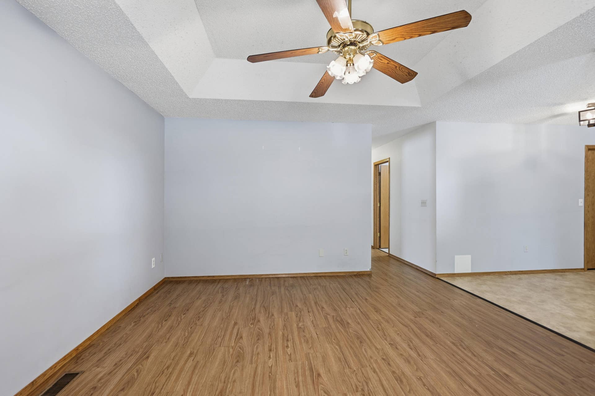 2626 E Vandalia Street, Joplin, MO 64801 009