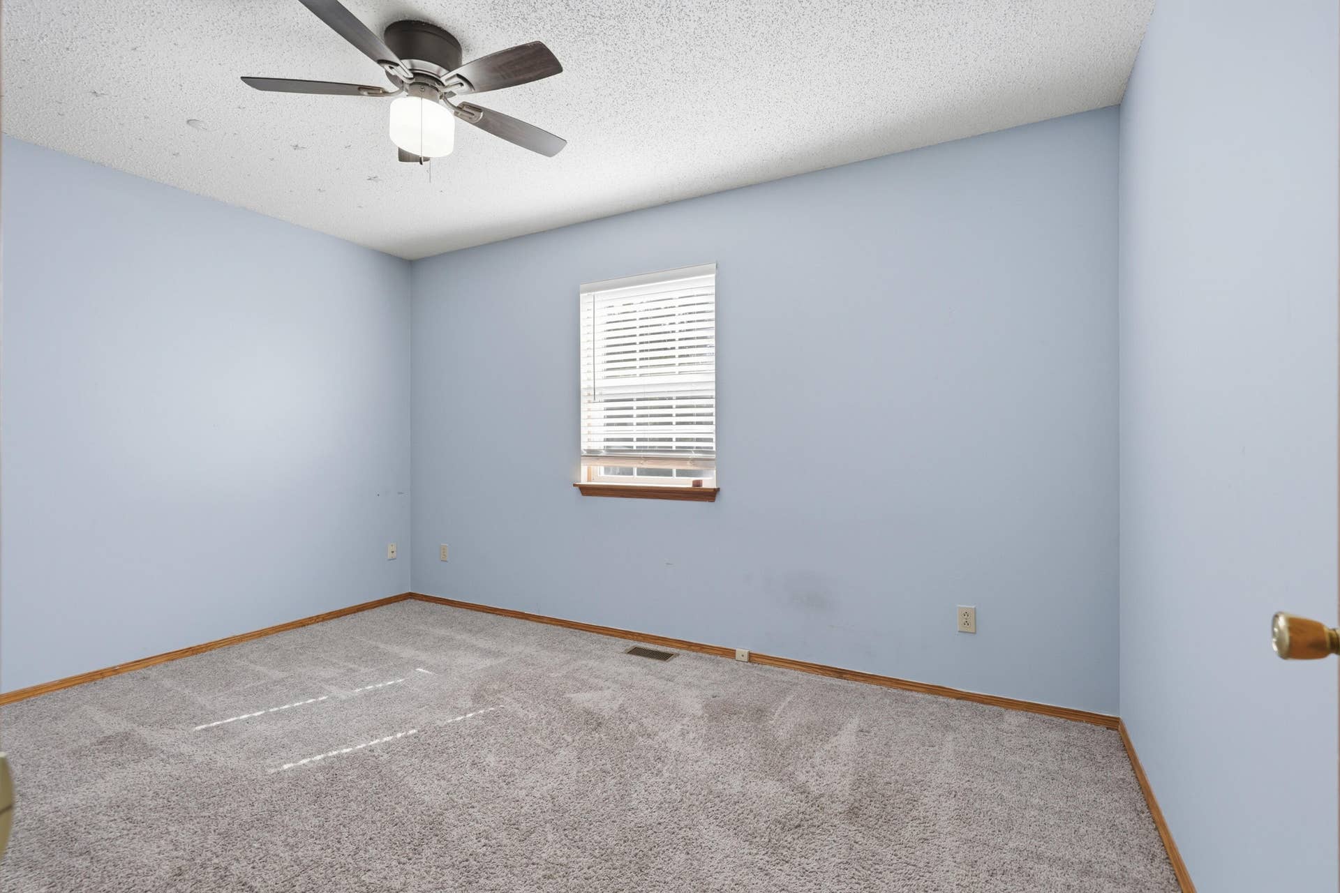 2626 E Vandalia Street, Joplin, MO 64801 019