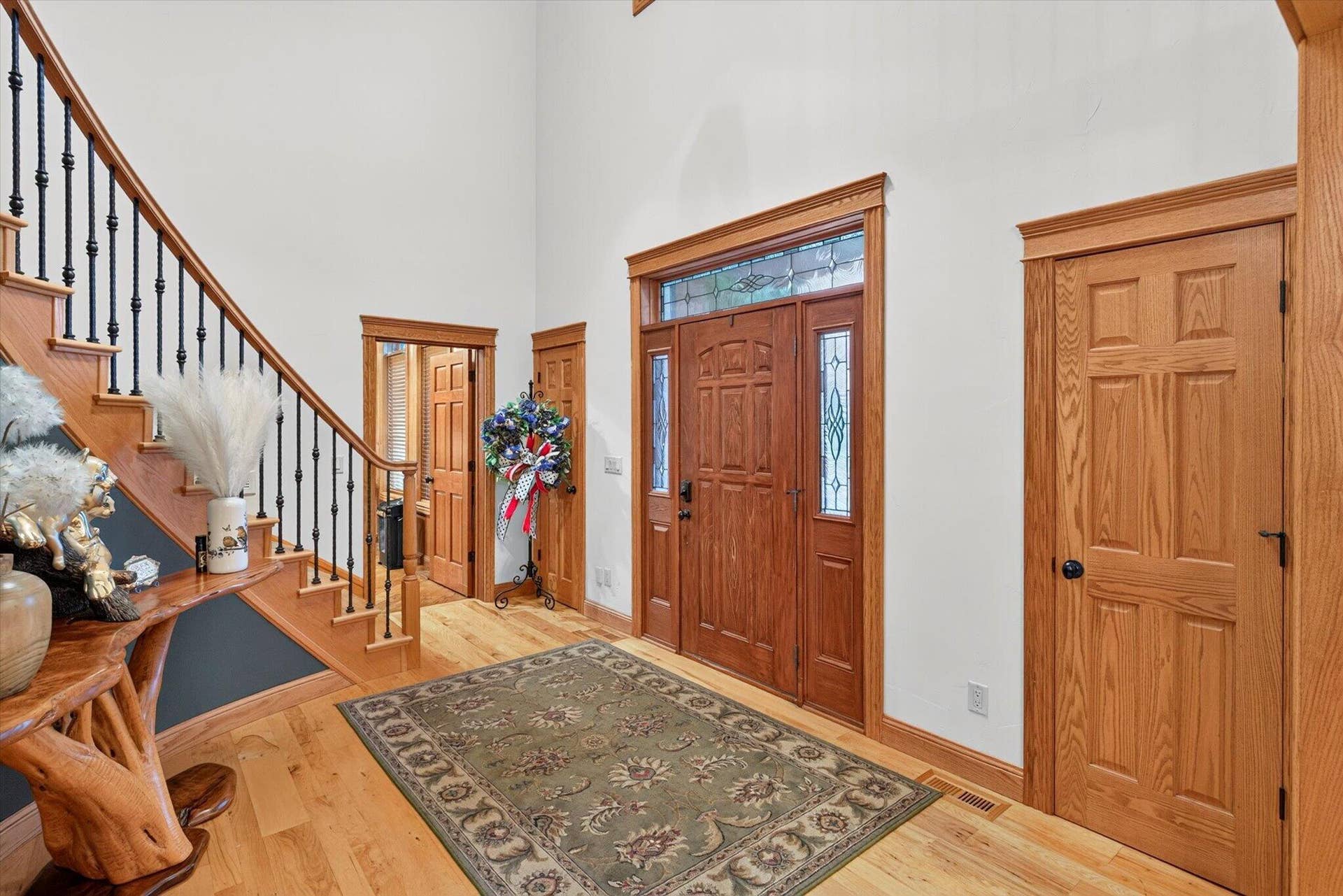 6279 N Farm Road 215, Strafford, MO 65757 008-Entry