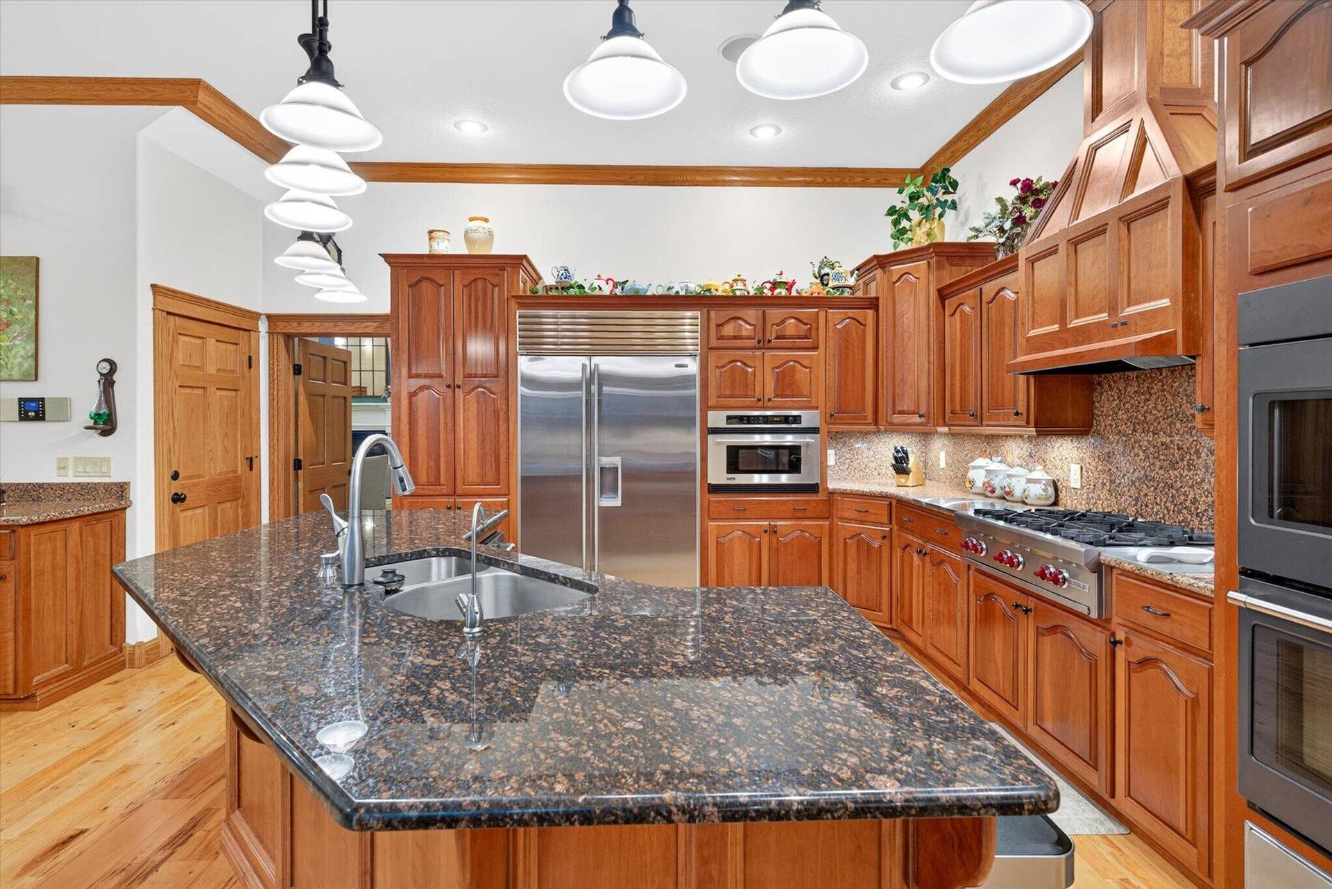 6279 N Farm Road 215, Strafford, MO 65757 022-Kitchen
