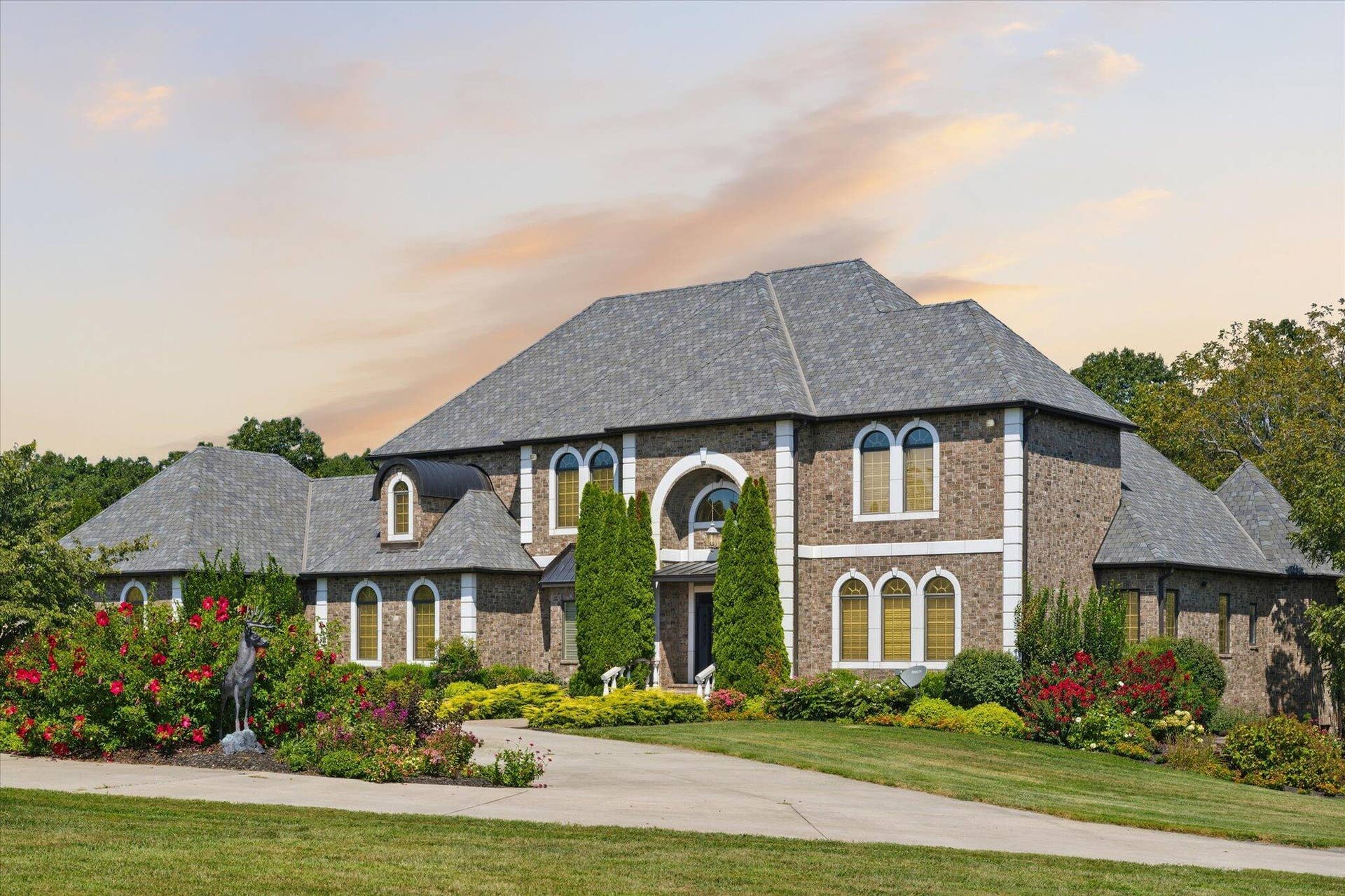 6279 N Farm Road 215, Strafford, MO 65757 1-Main House