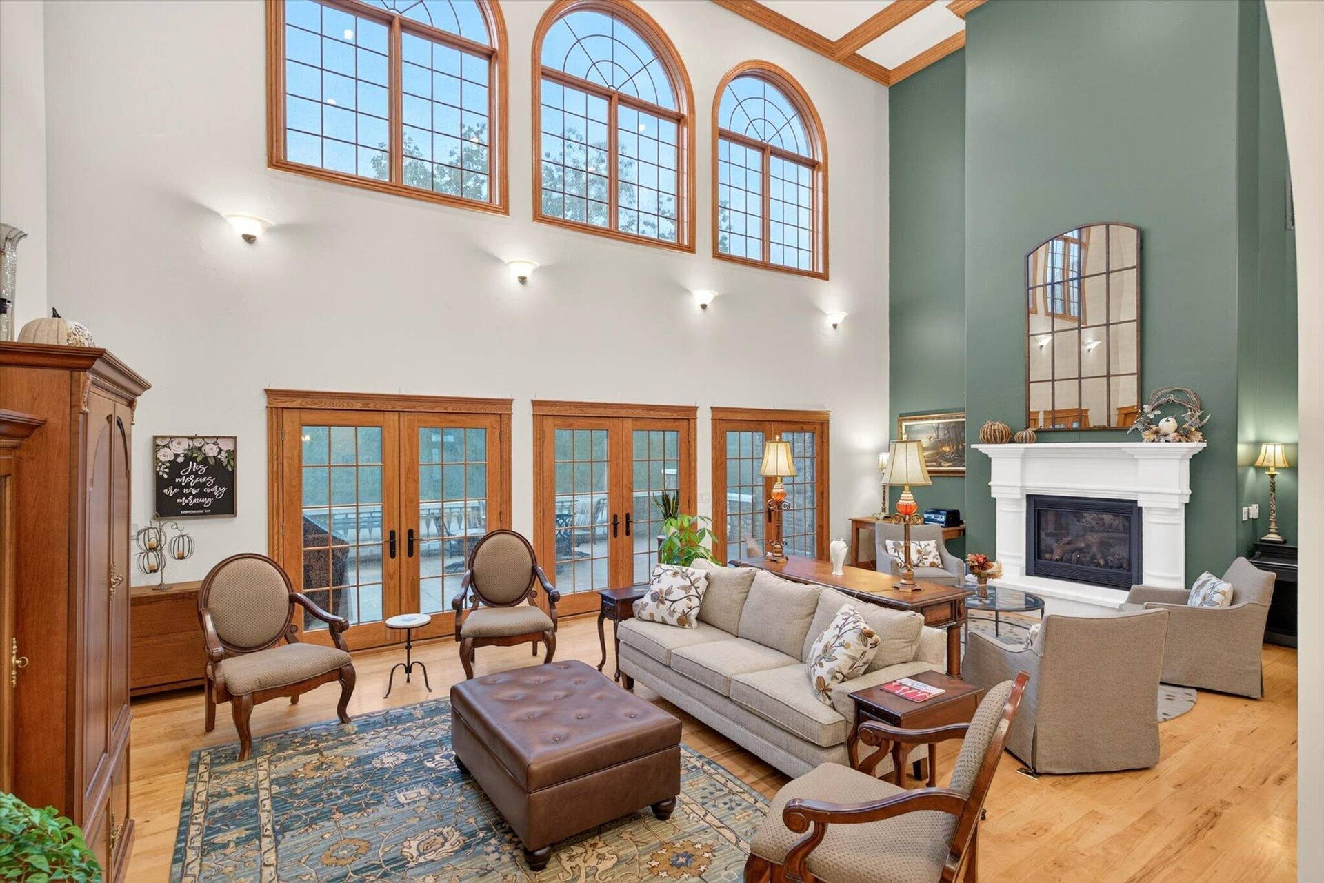 6279 N Farm Road 215, Strafford, MO 65757 014-Entertainment Living Room
