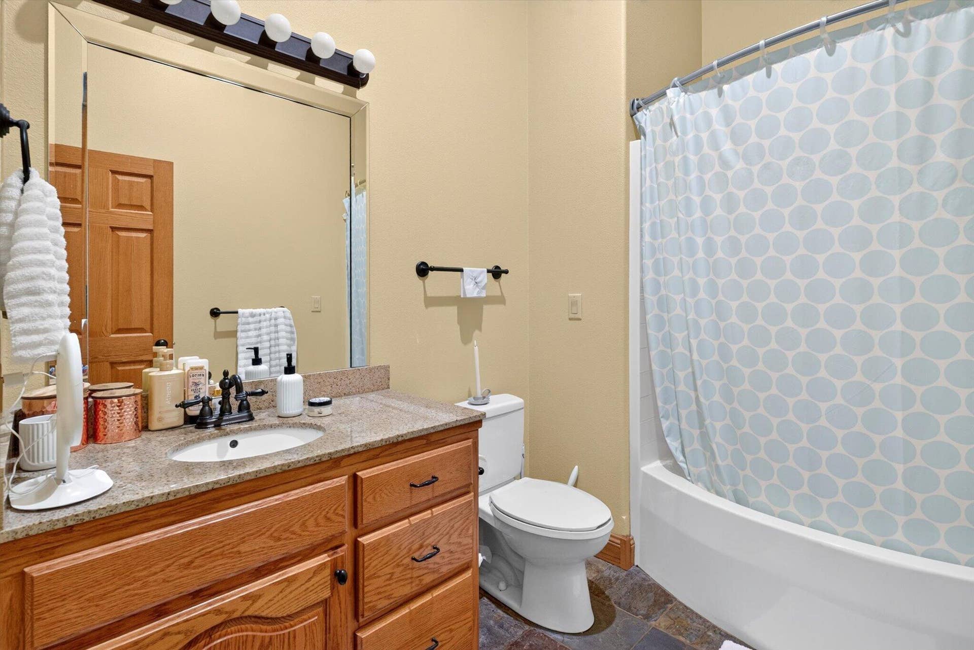 6279 N Farm Road 215, Strafford, MO 65757 046-Bath 2