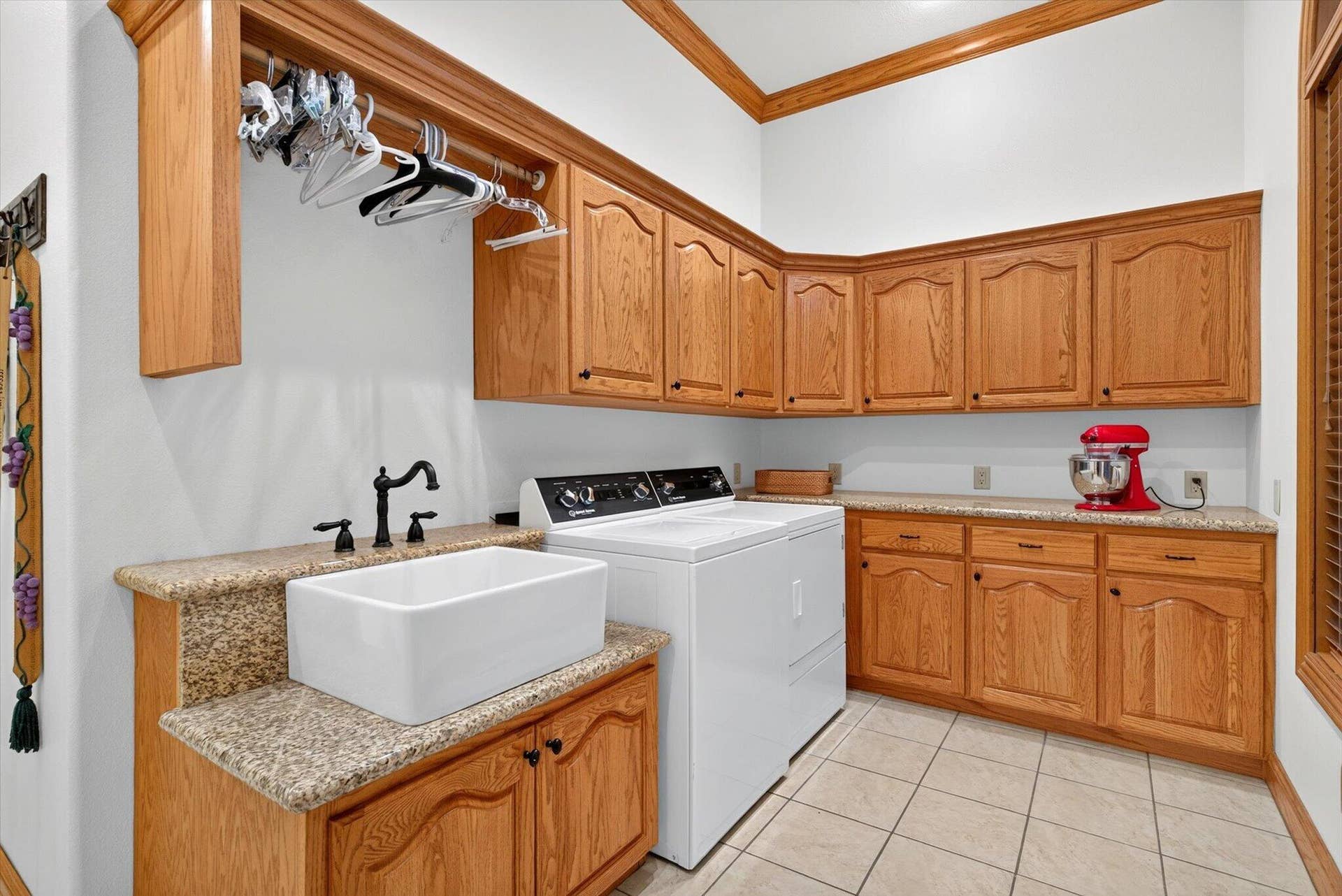 6279 N Farm Road 215, Strafford, MO 65757 033-Utility Room