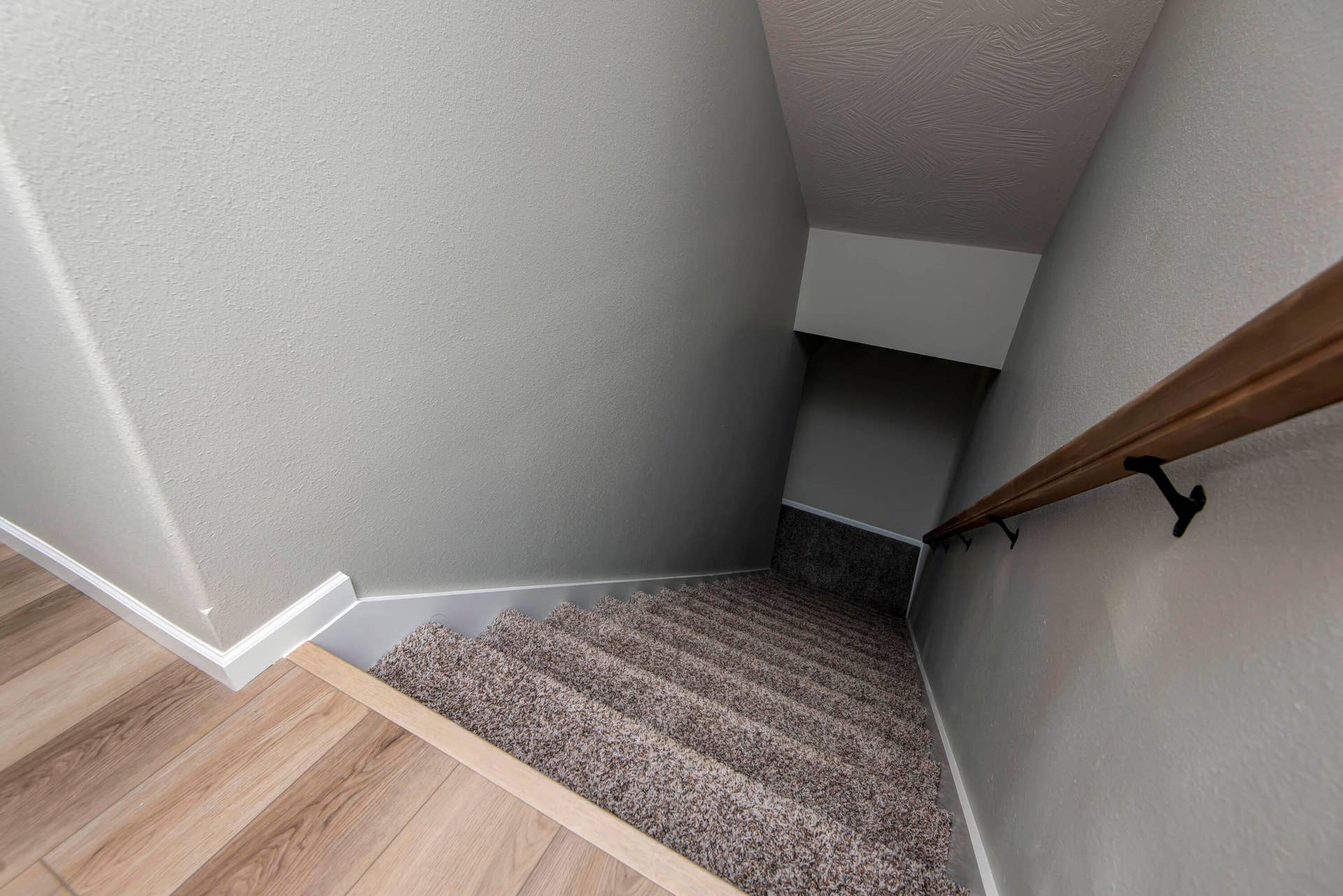 731 S Wheaton Hills Drive, #Lot 217, Nixa, MO 65714 Stairs