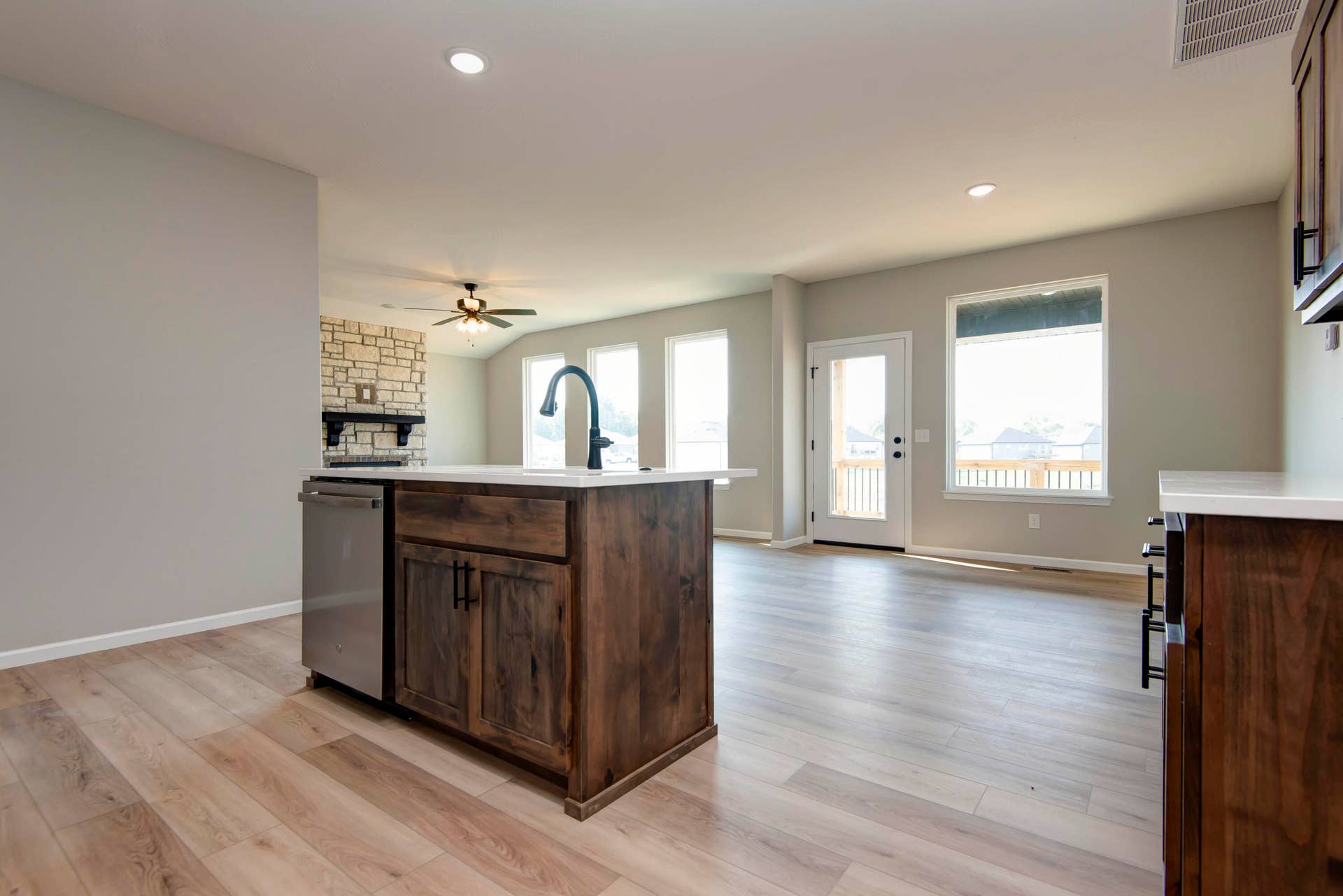 731 S Wheaton Hills Drive, #Lot 217, Nixa, MO 65714 Kitchen