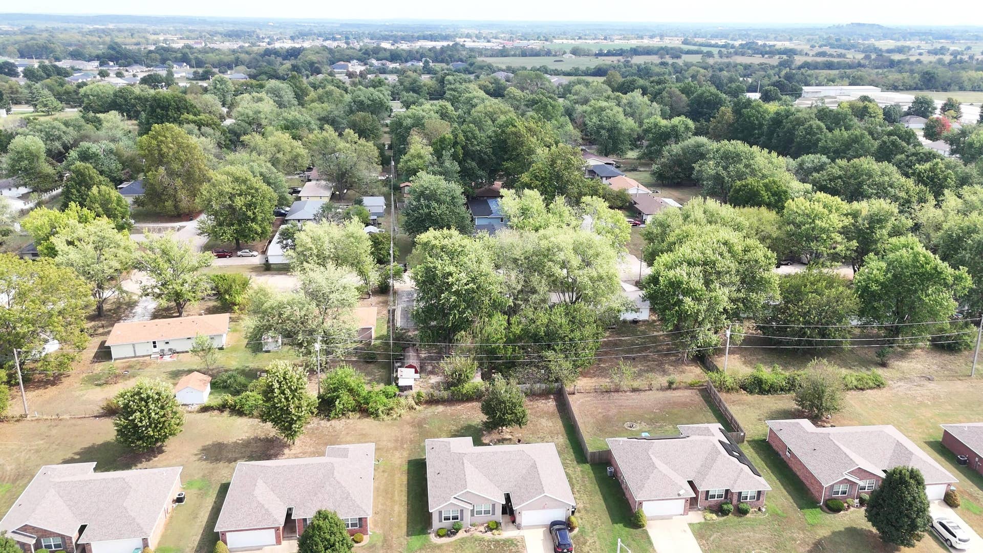 2303 S Orchard Avenue, Bolivar, MO 65613 012