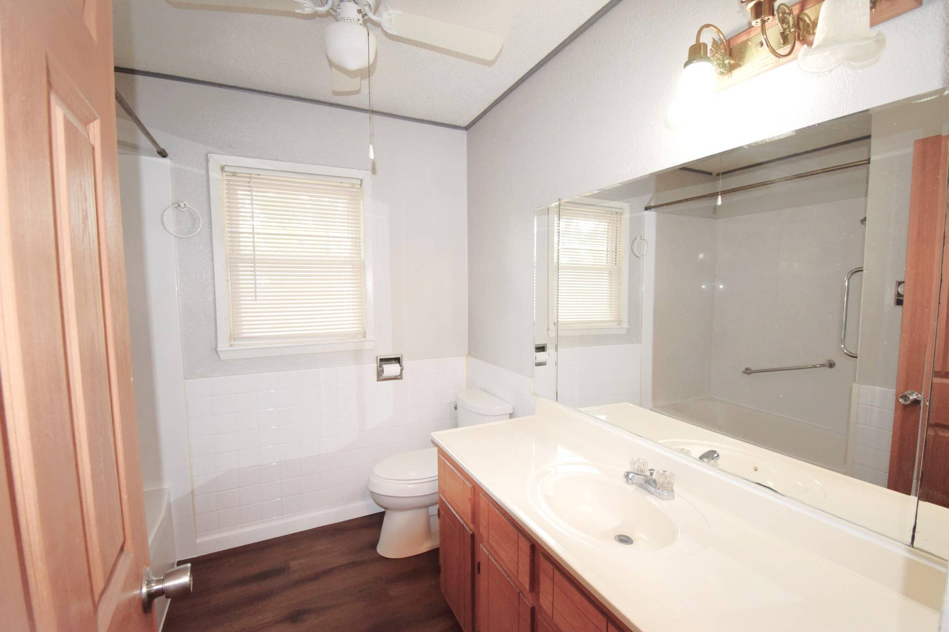 2303 S Orchard Avenue, Bolivar, MO 65613 DSC_1253.0