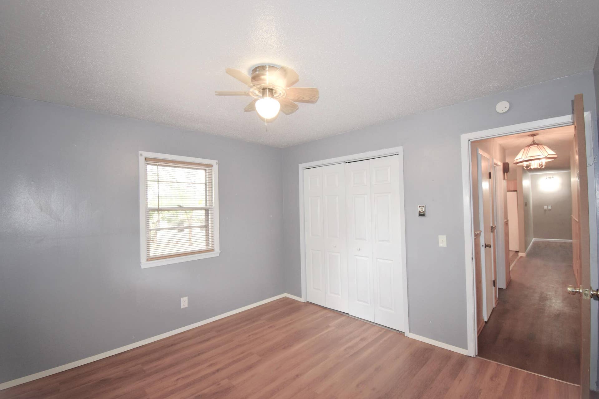 2303 S Orchard Avenue, Bolivar, MO 65613 DSC_1263